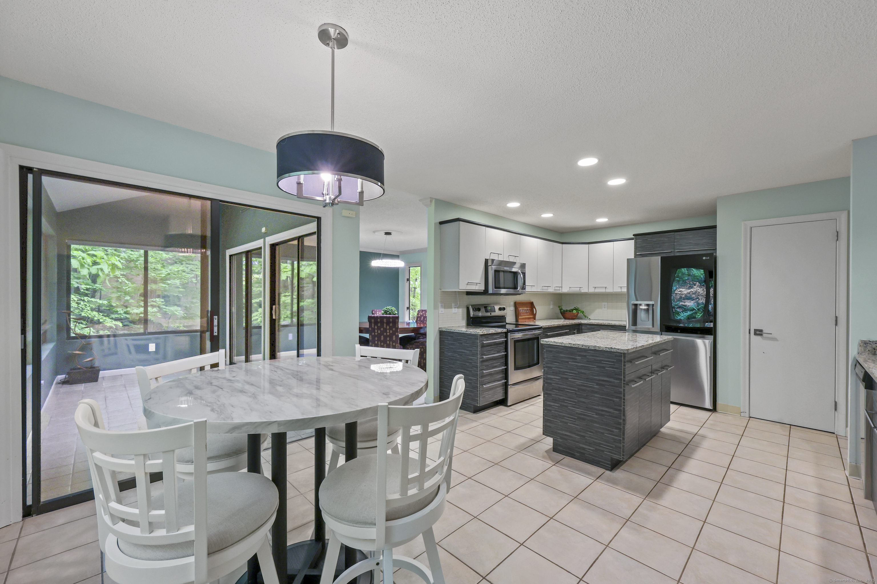 114 Mountain View Road