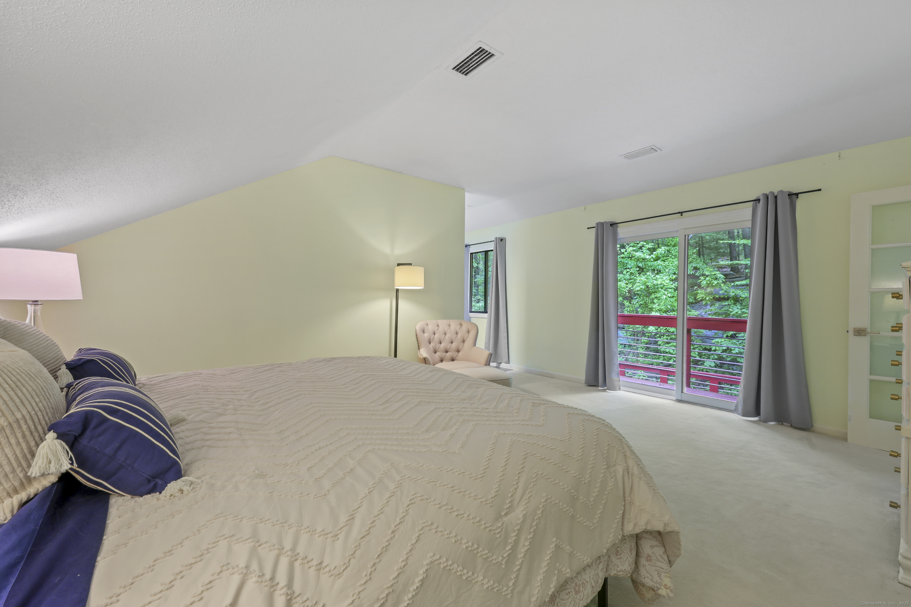 114 Mountain View Road