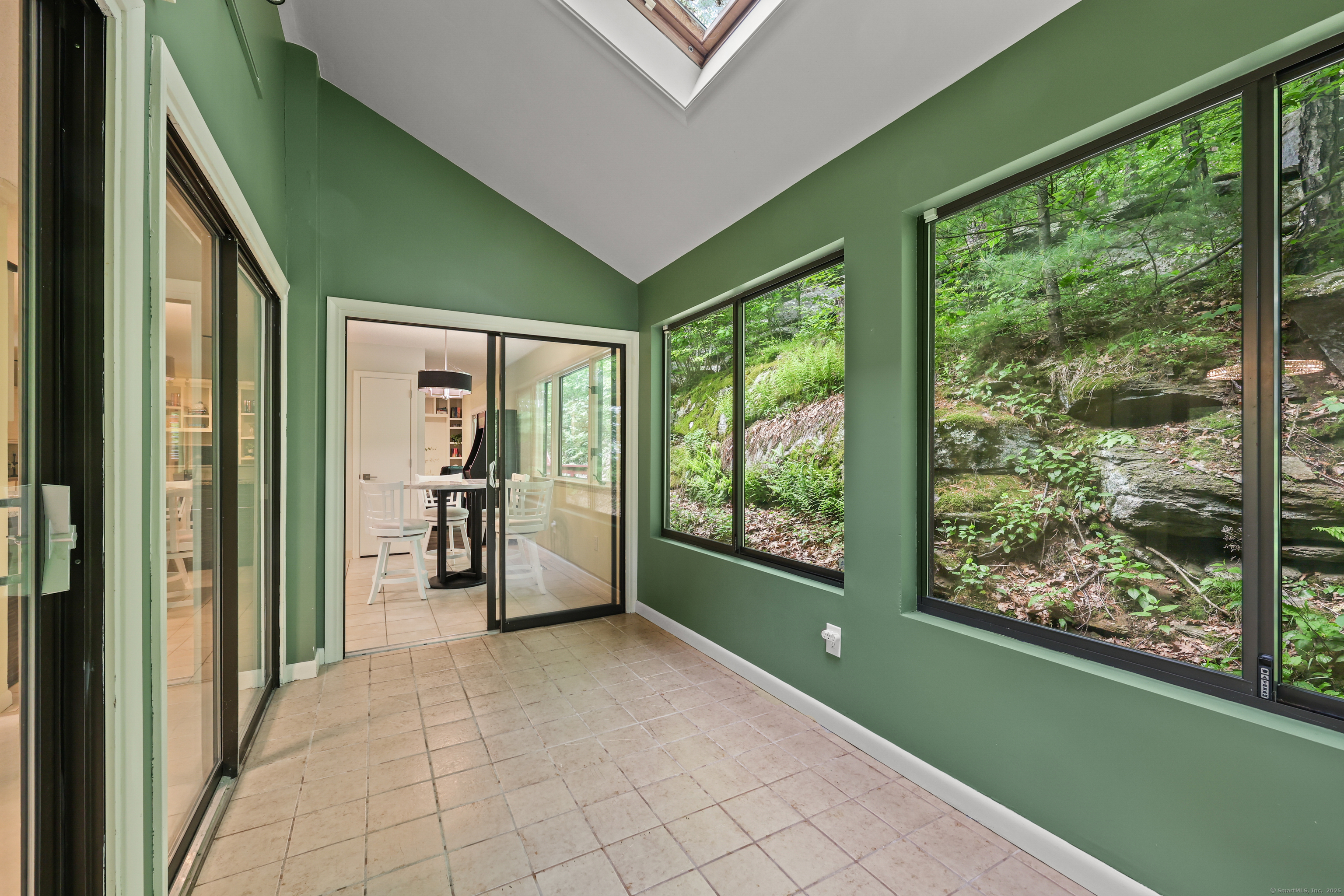 114 Mountain View Road