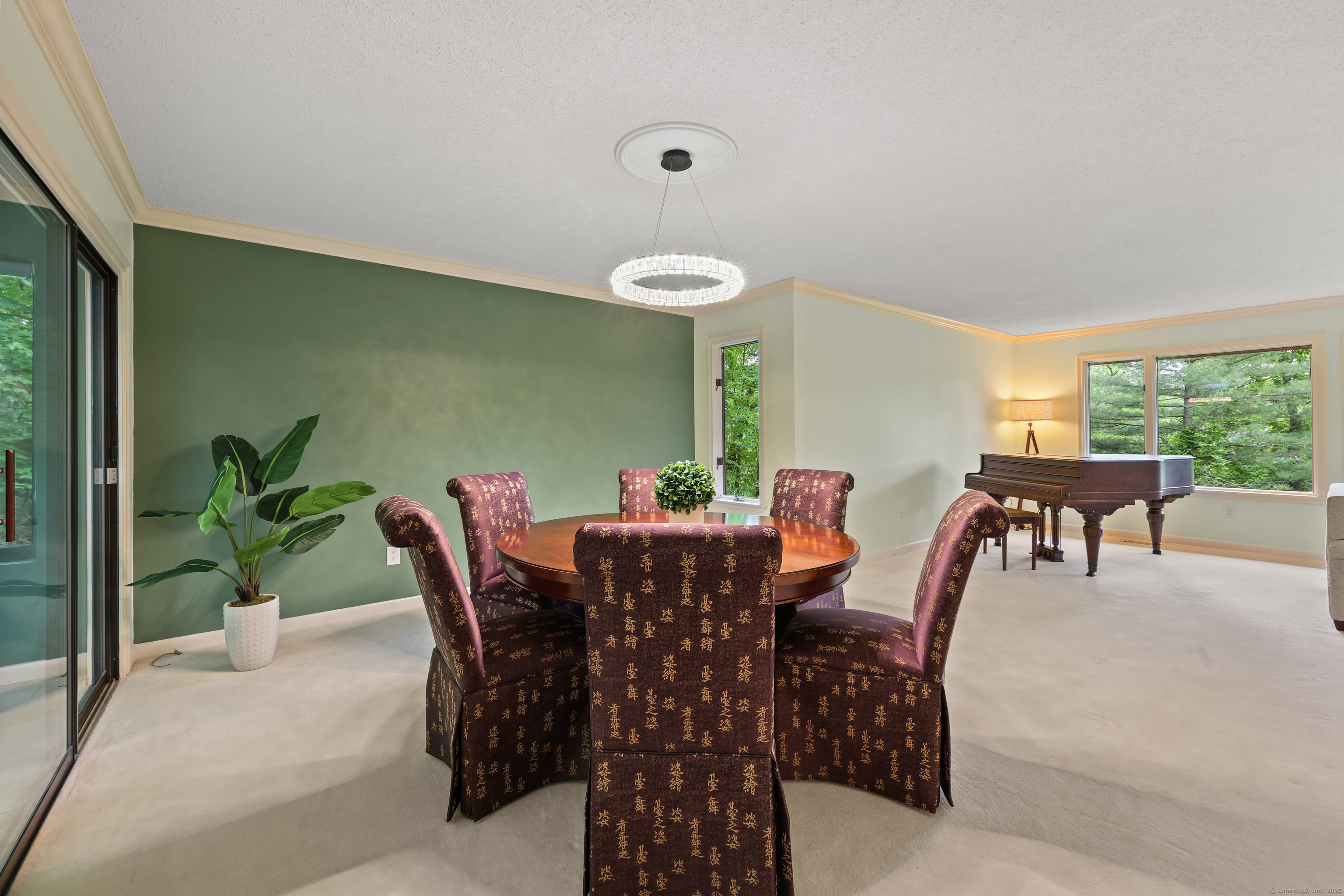 114 Mountain View Road