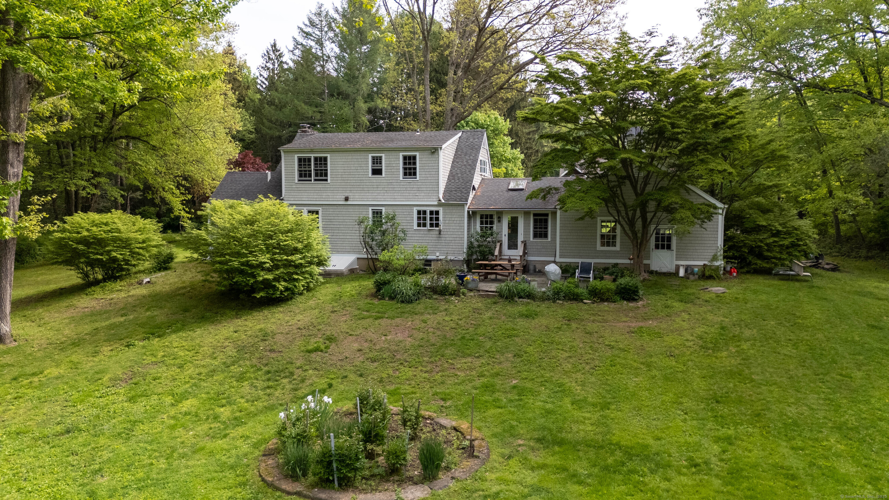 44 Meadow Ridge Drive