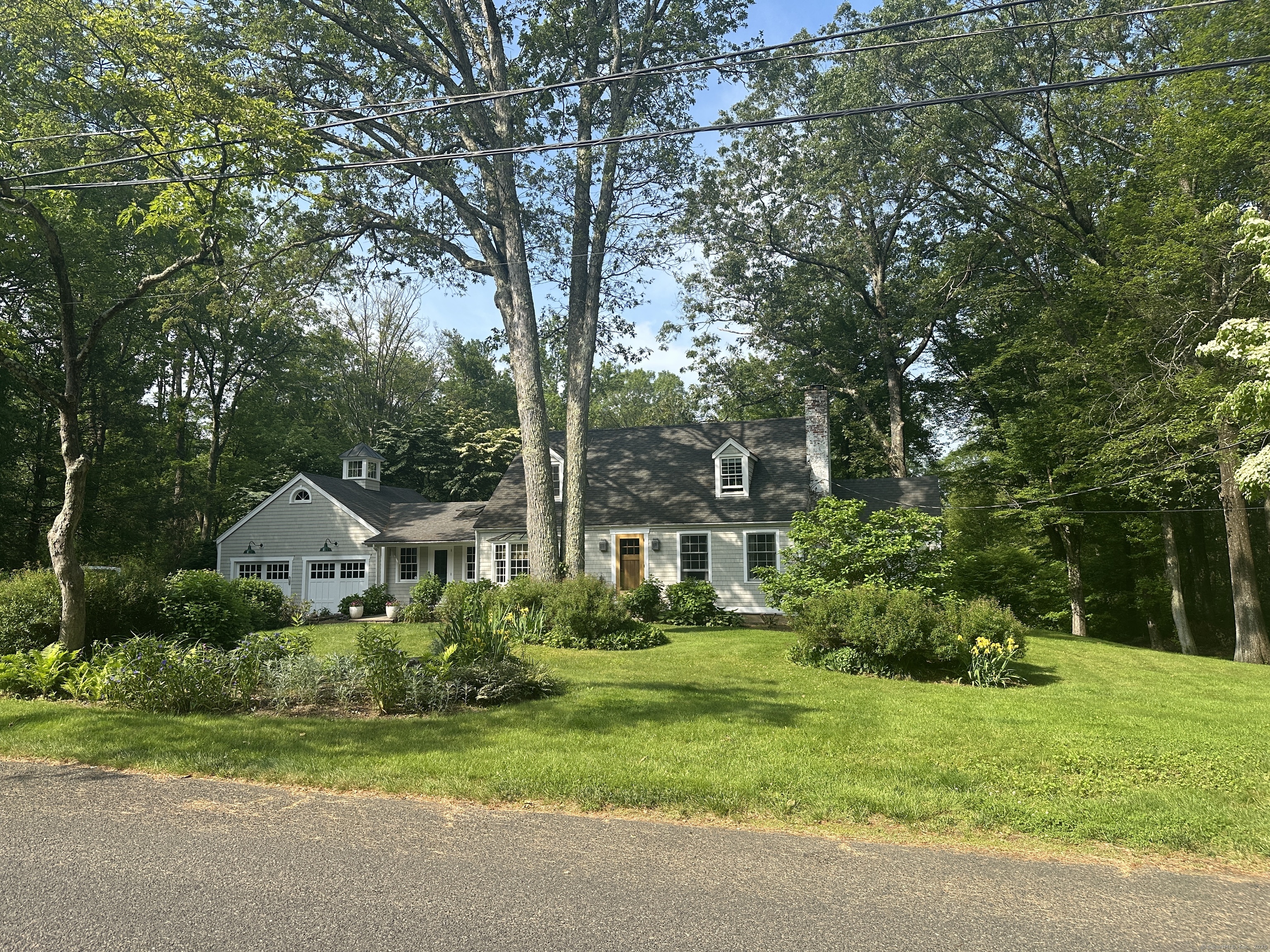 44 Meadow Ridge Drive