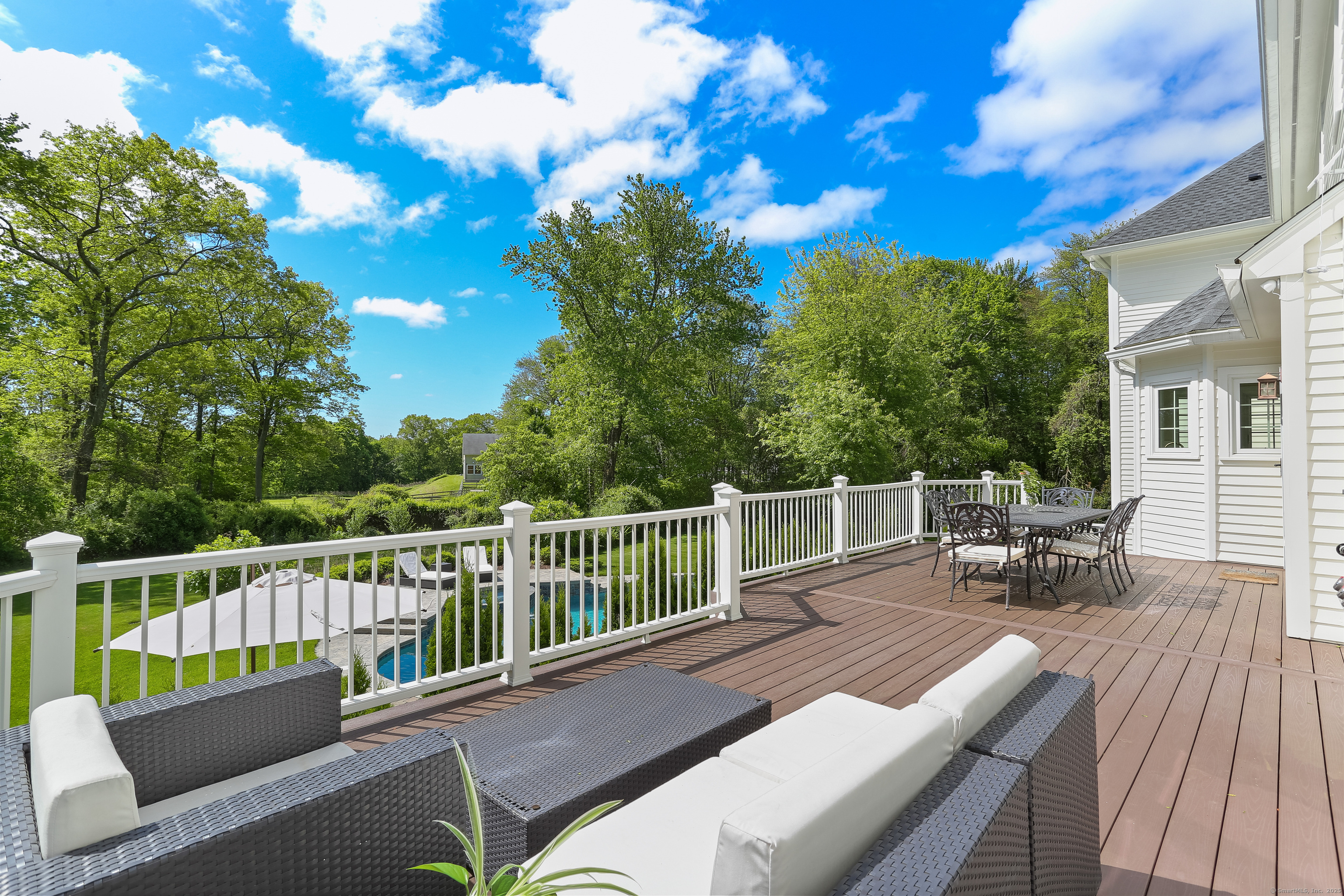 10 Easton Heights Lane