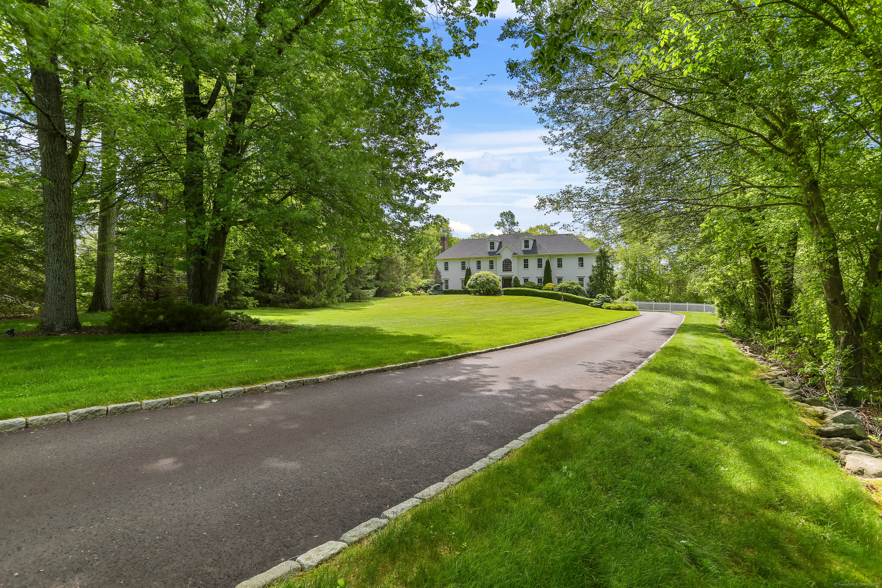 10 Easton Heights Lane