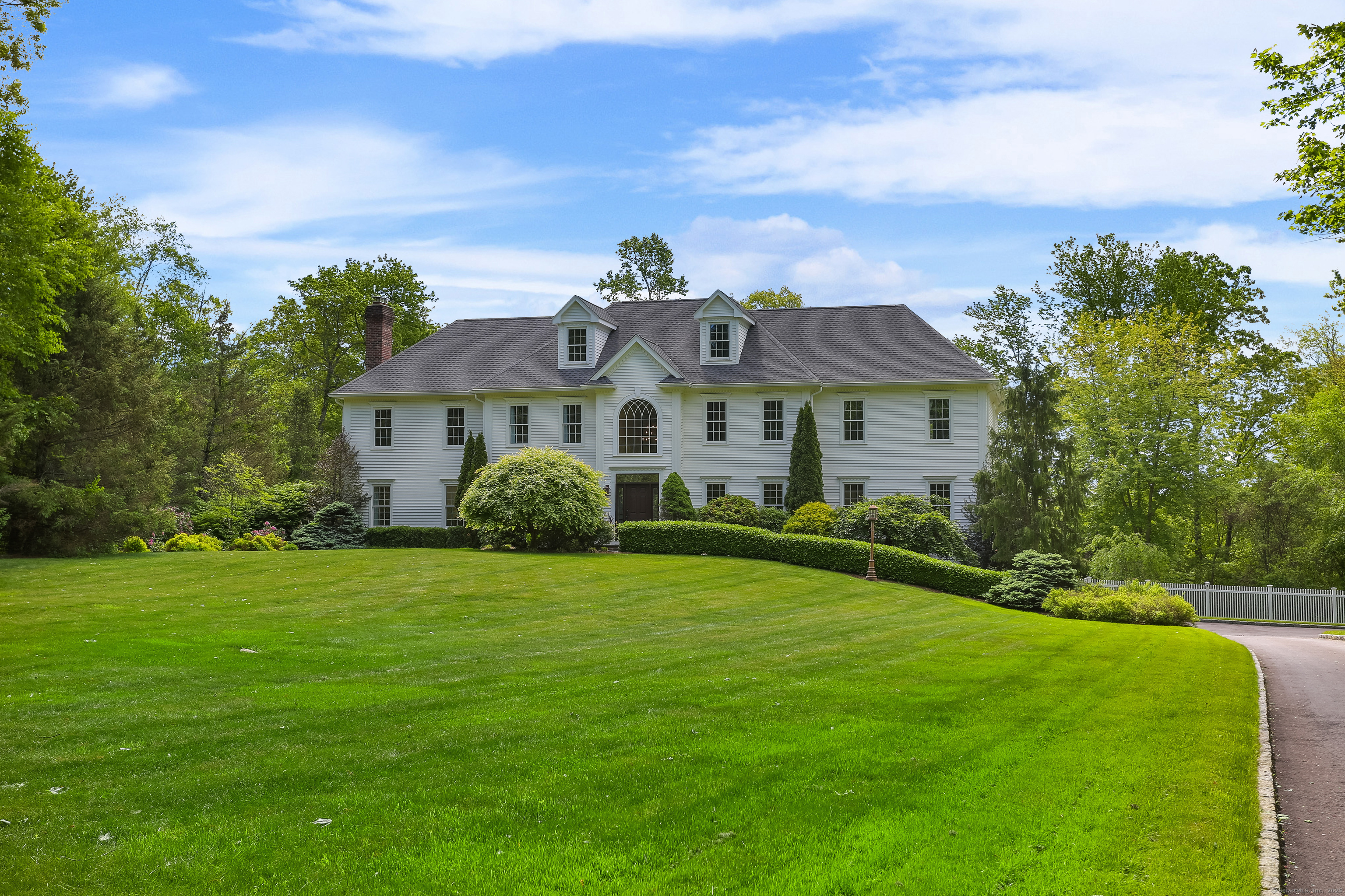 10 Easton Heights Lane