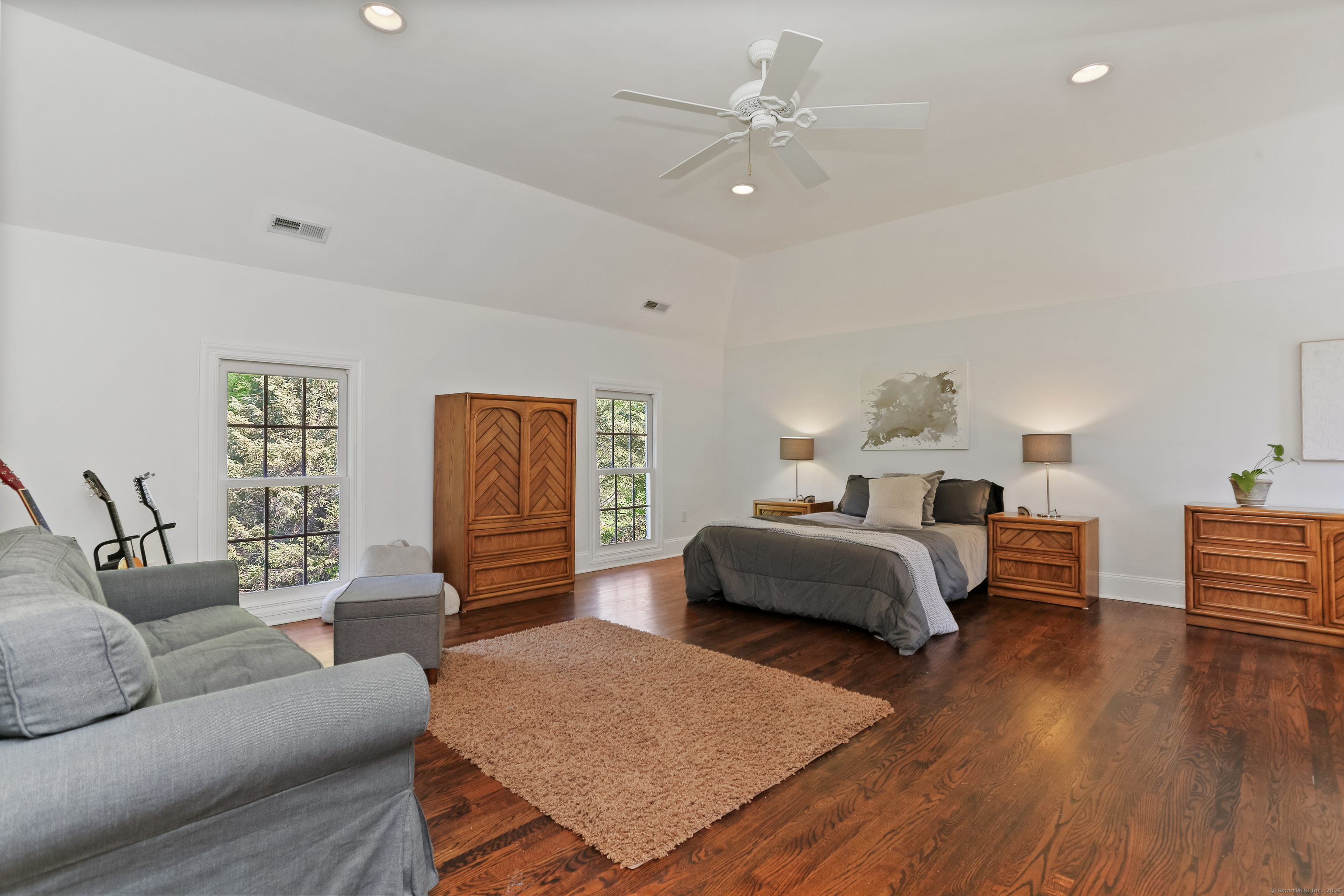 10 Easton Heights Lane