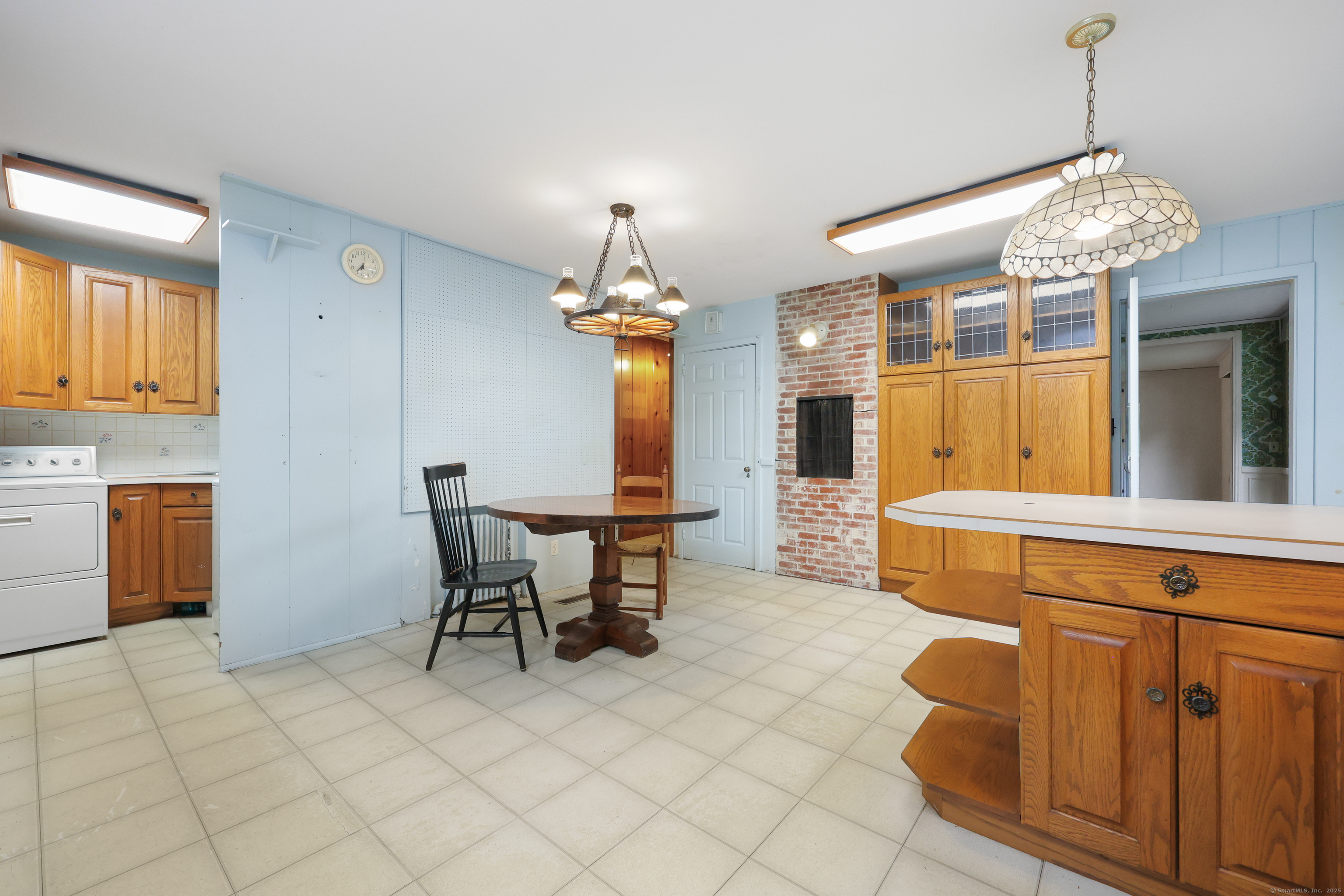 16 Katydid Lane