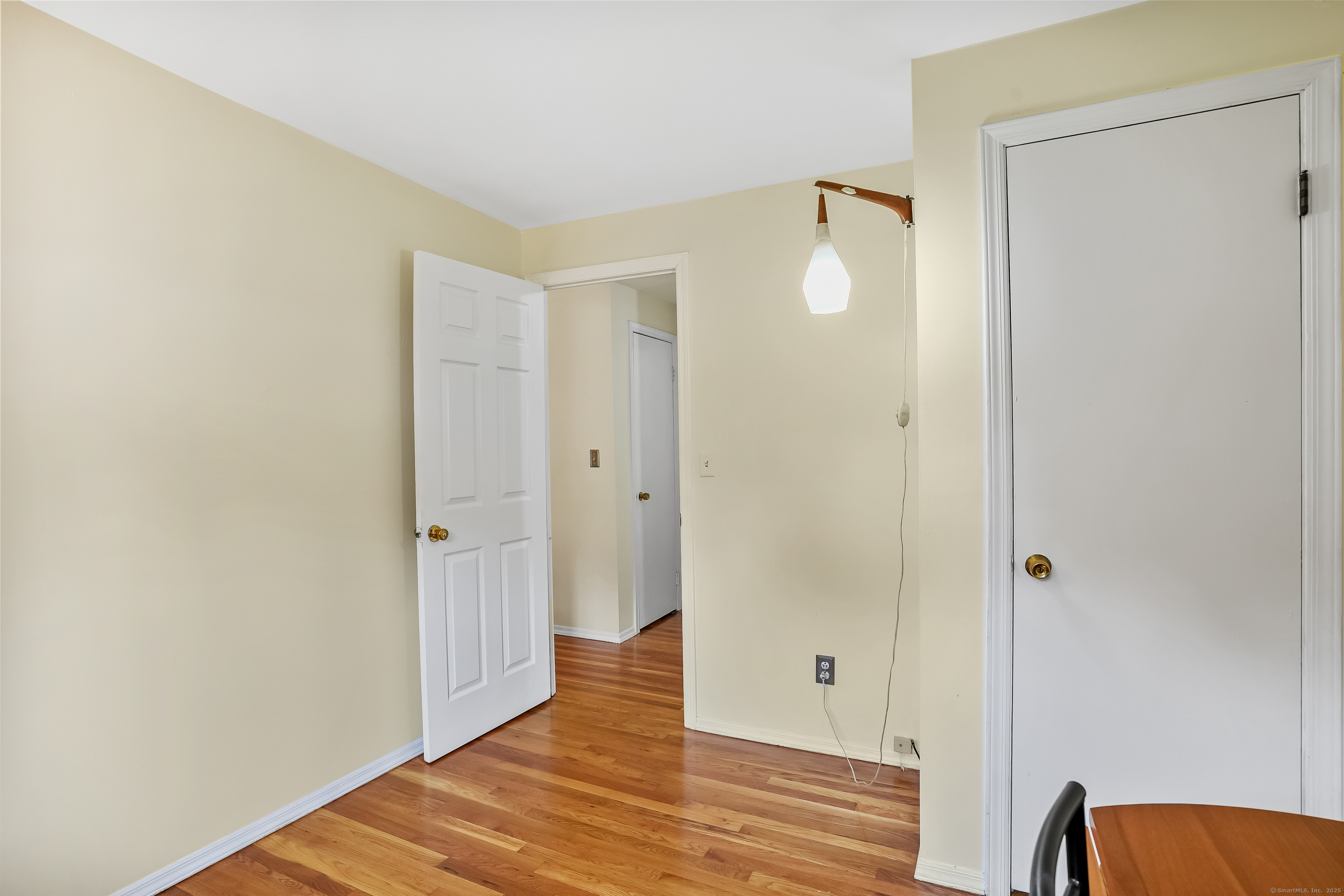15 Amherst Place