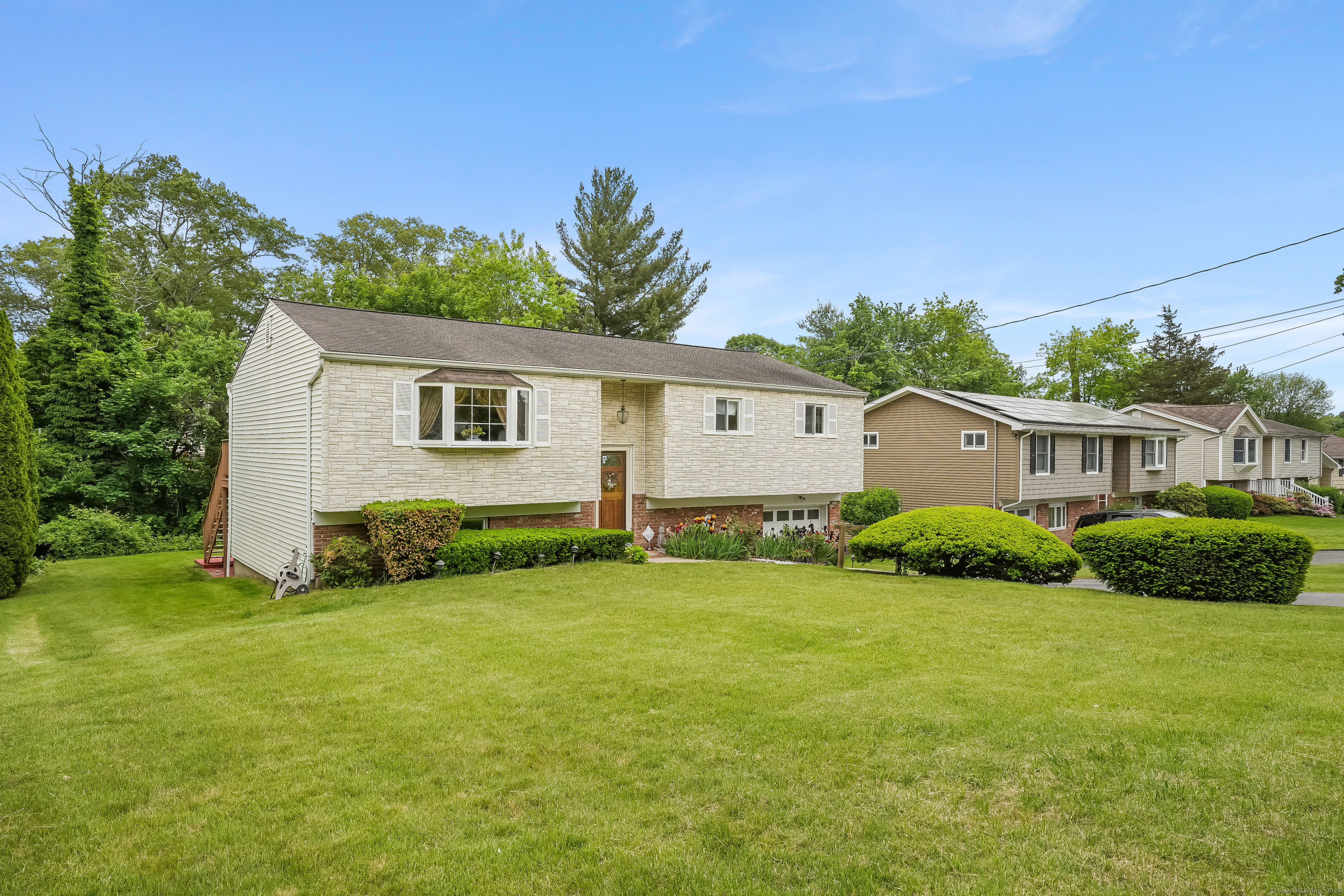 15 Amherst Place