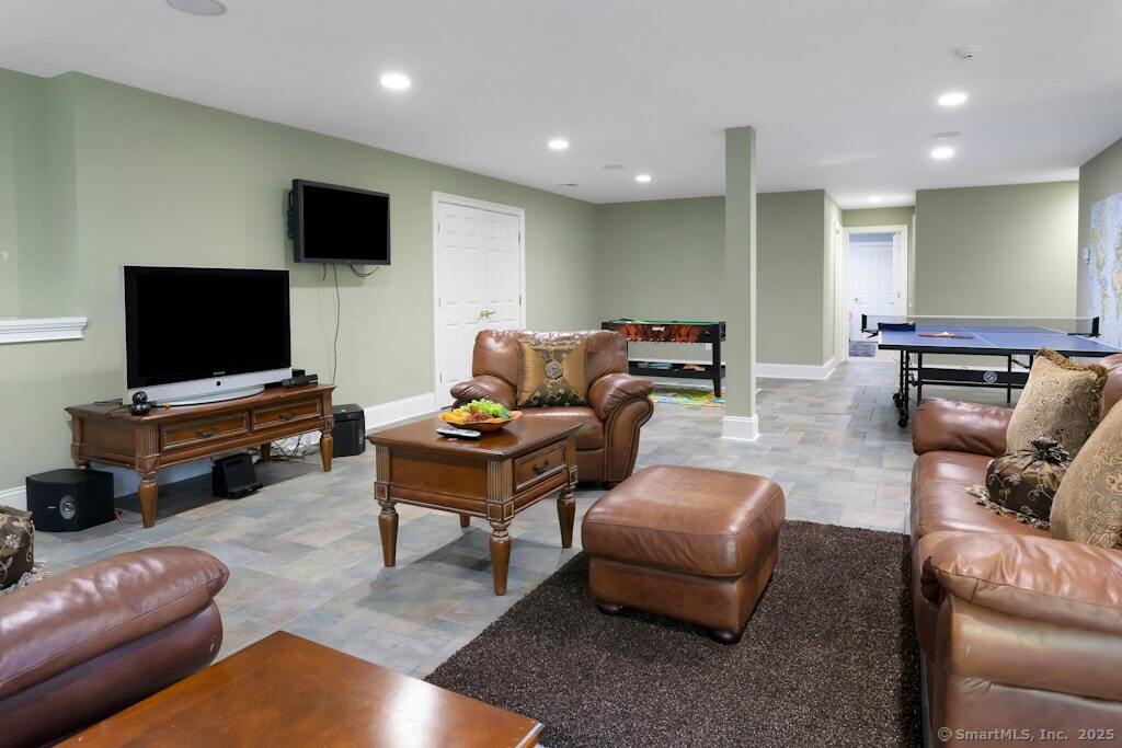 3 Magellan Lane