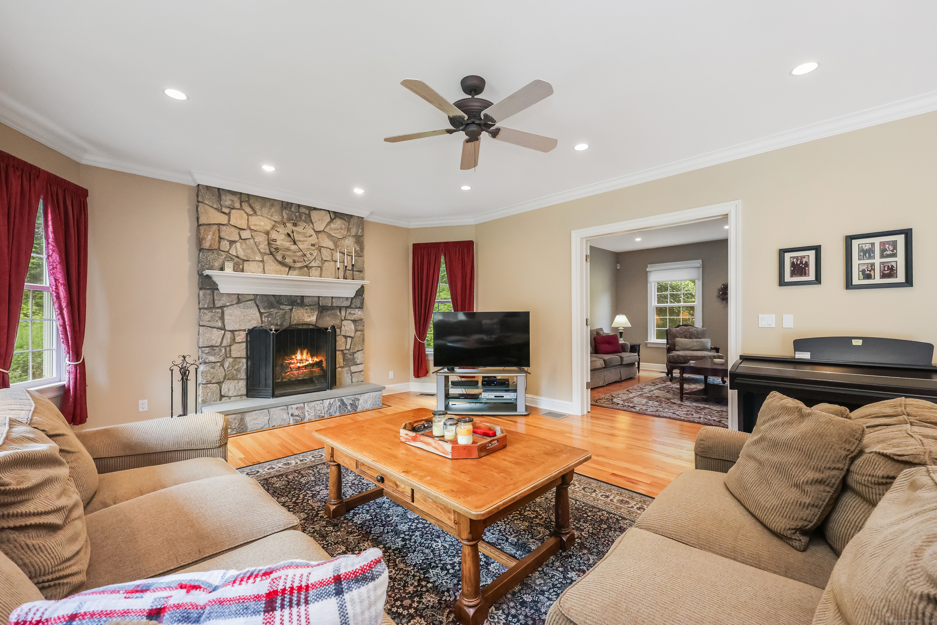 28 Sunnyview Drive