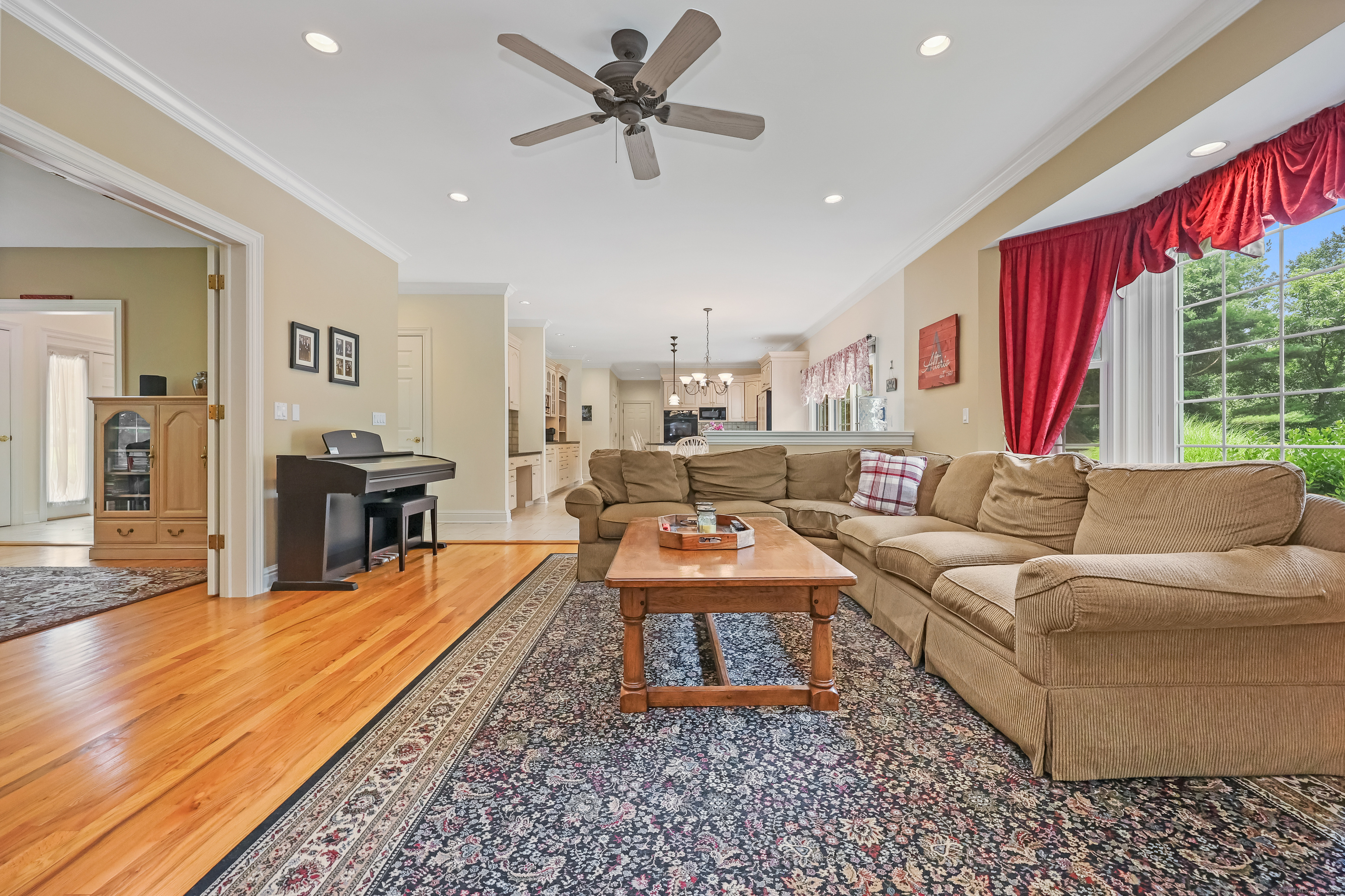28 Sunnyview Drive