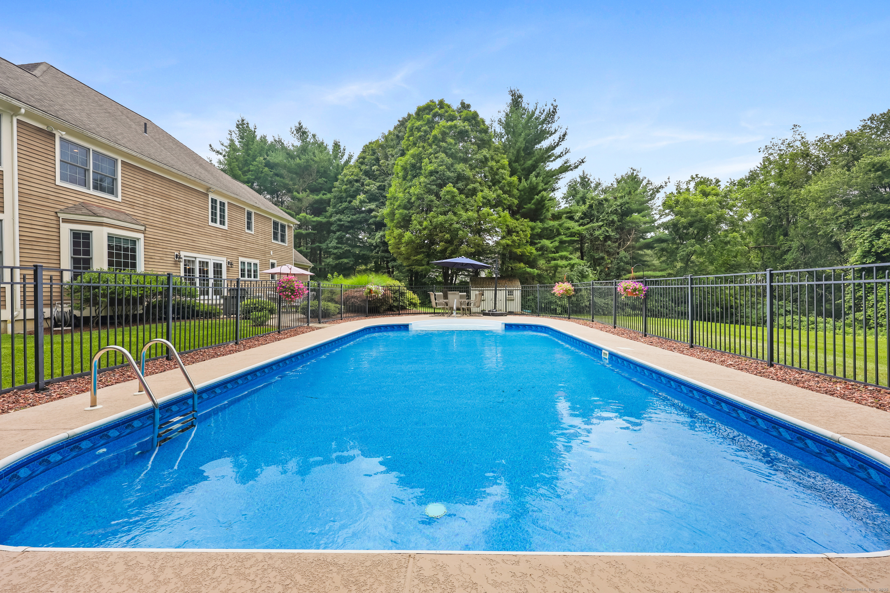 28 Sunnyview Drive