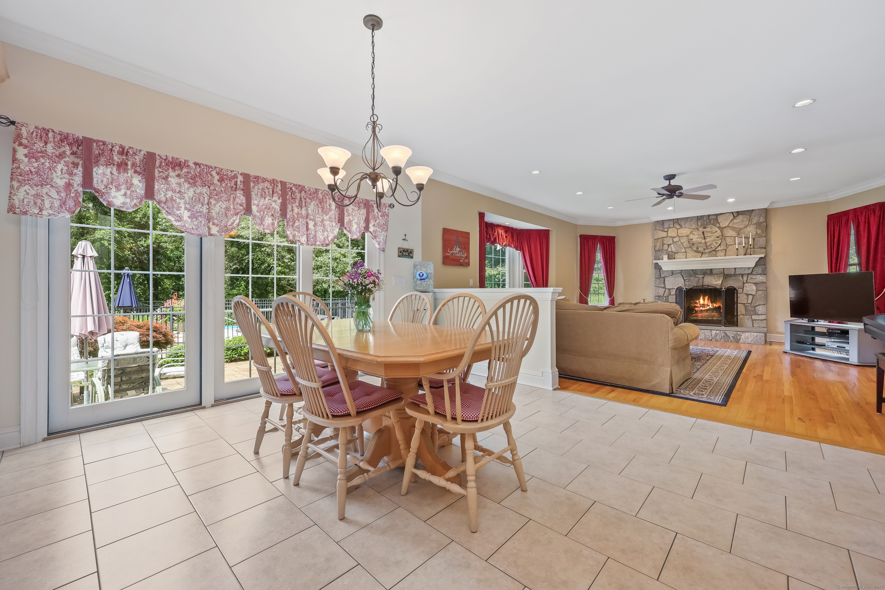 28 Sunnyview Drive