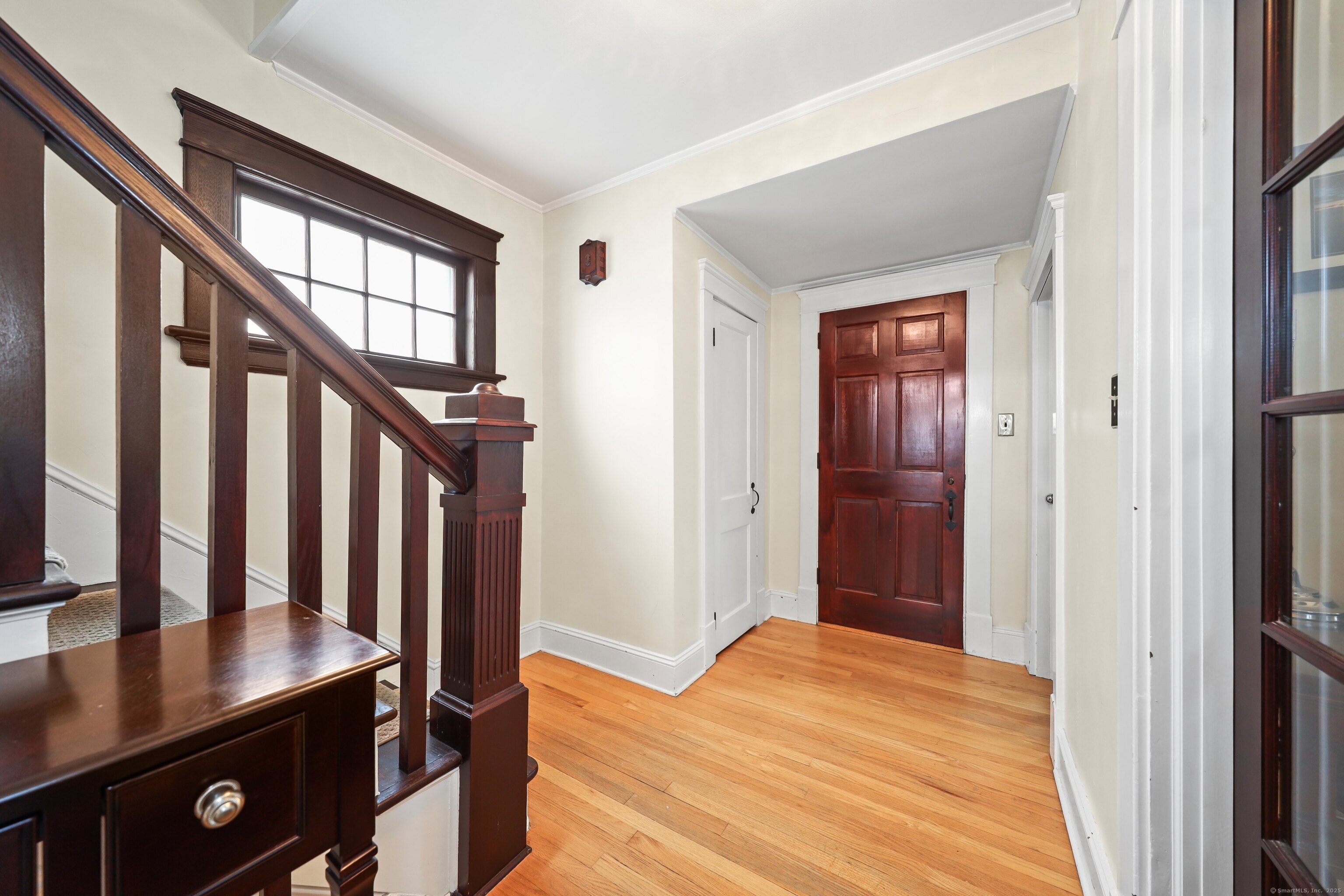 54 Woodlawn Avenue