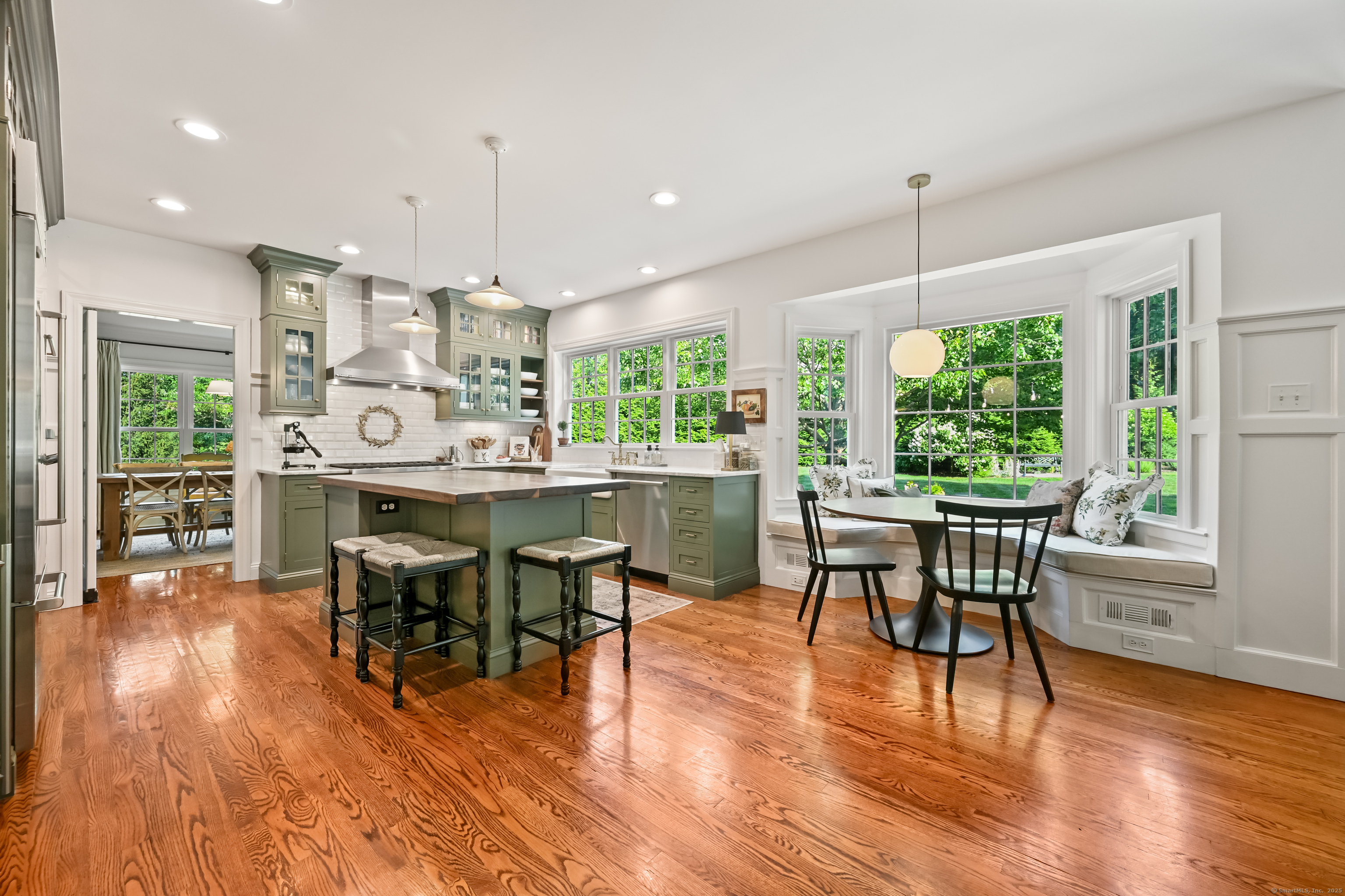 4 Golf View Drive