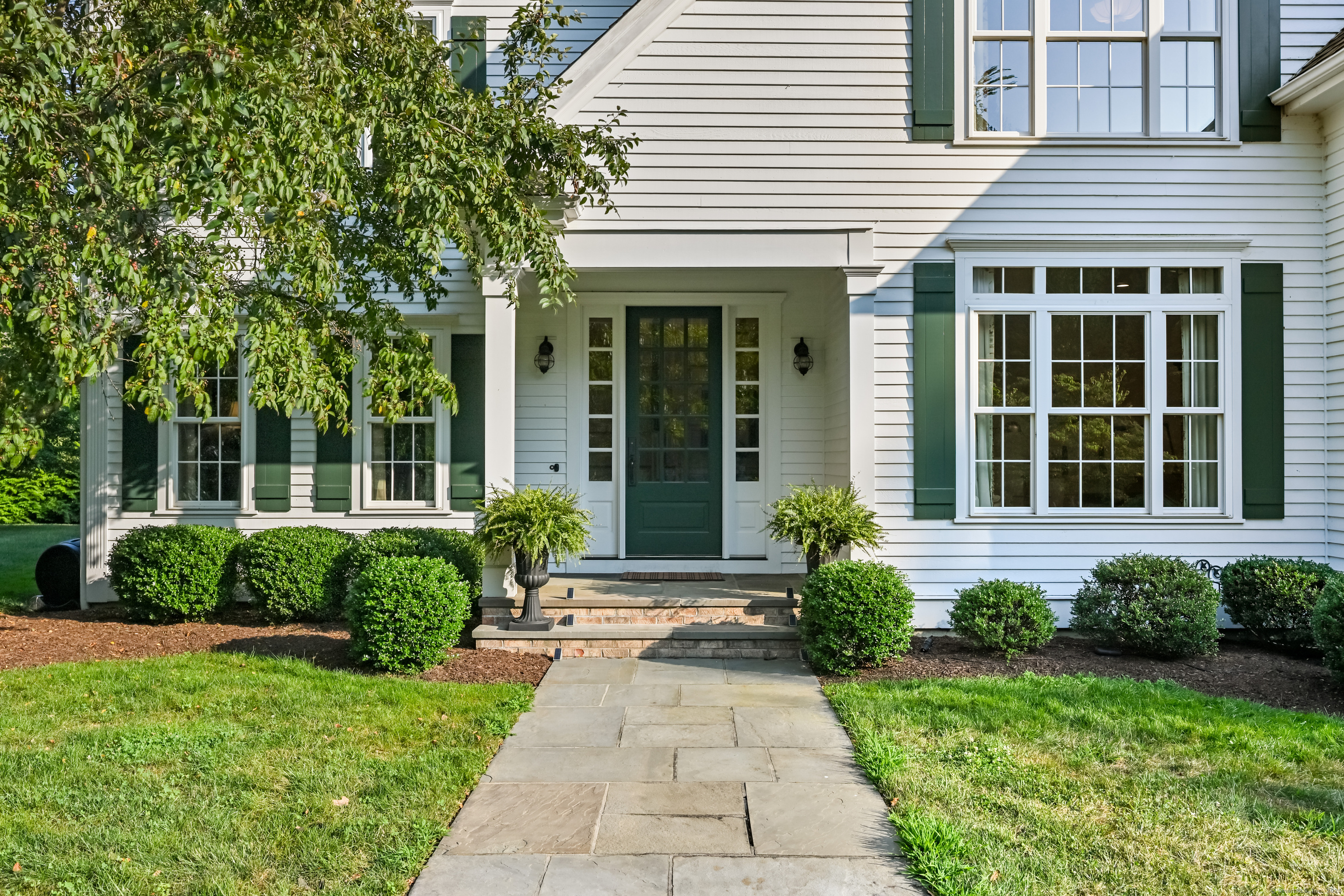 4 Golf View Drive