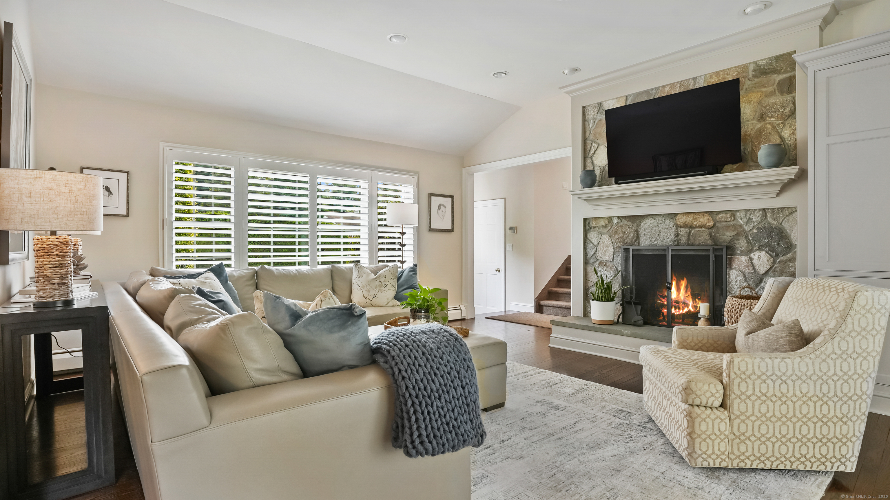10 Laurel Drive
