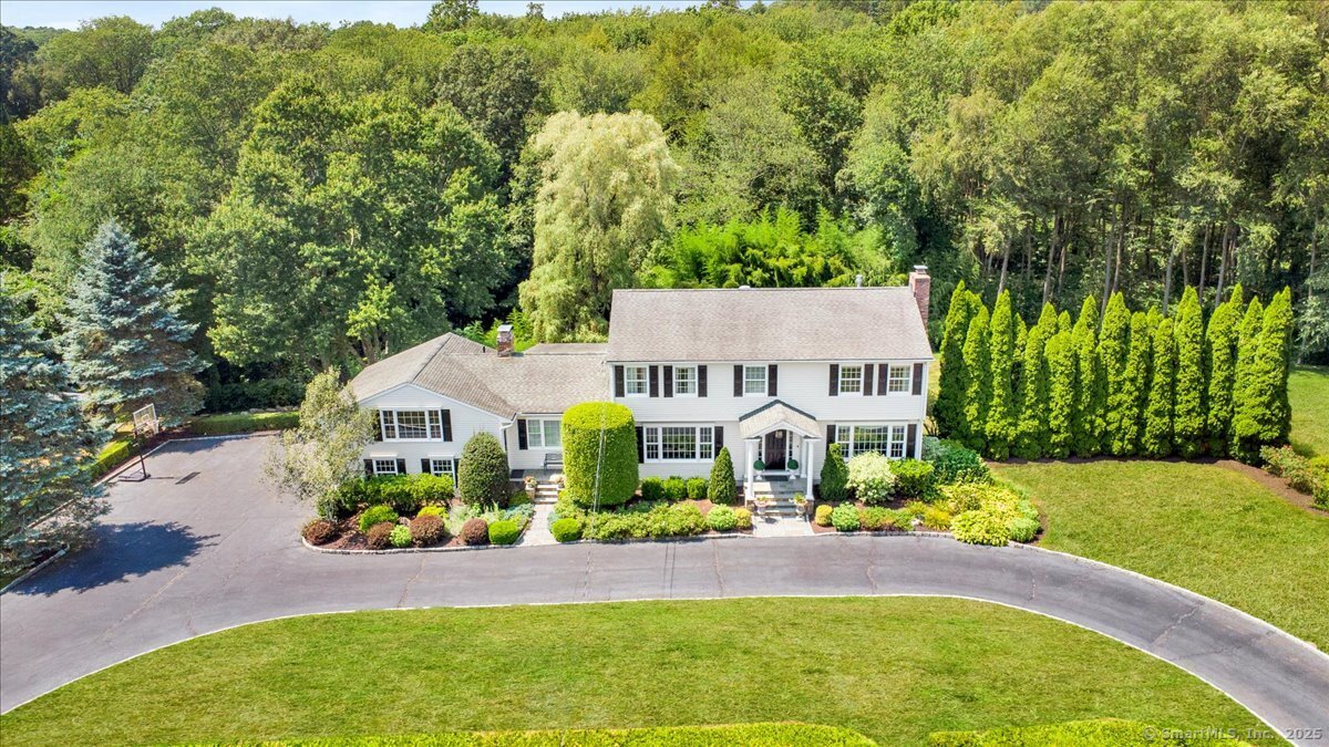 10 Laurel Drive