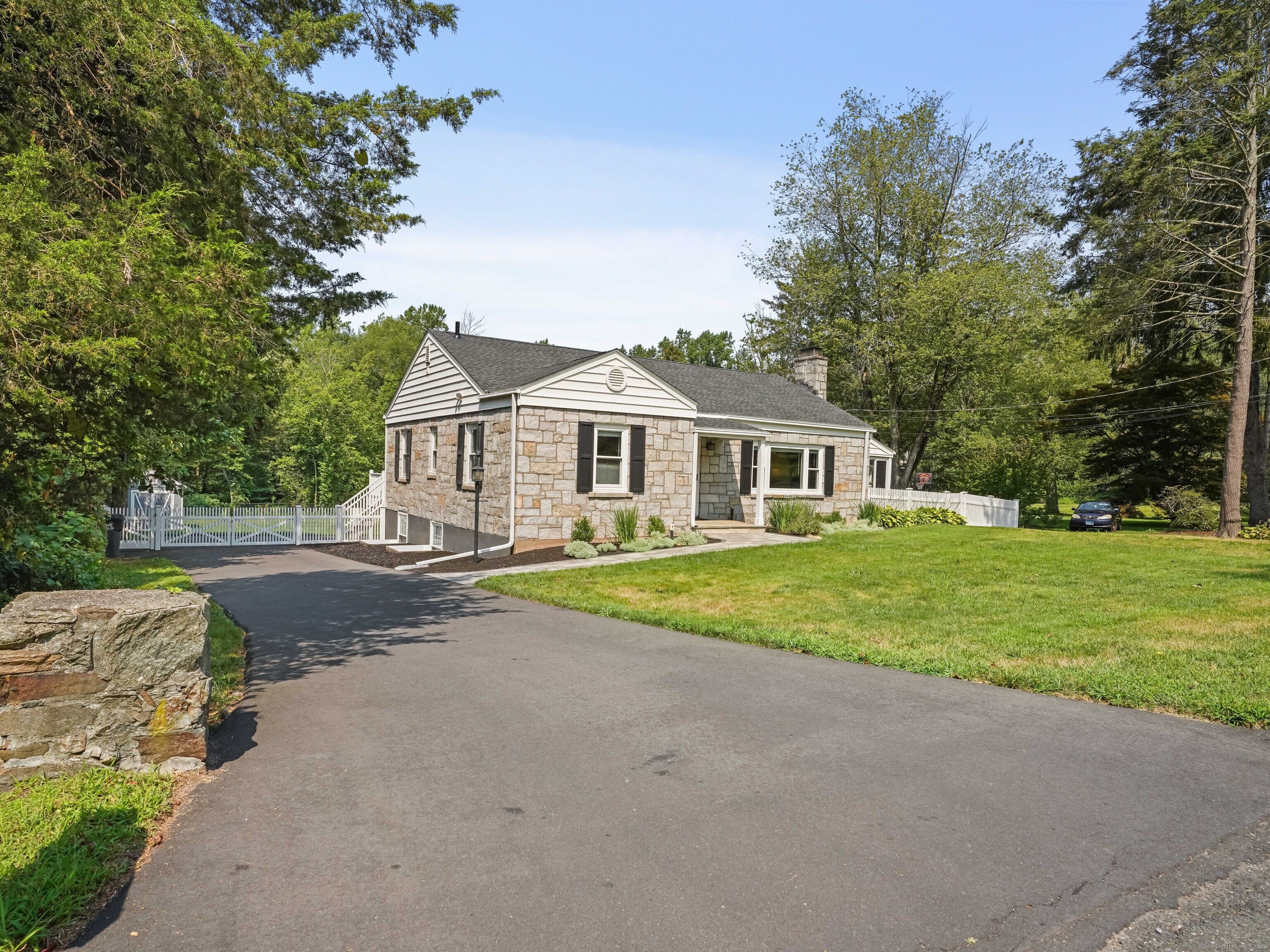 287 Booth Hill Road