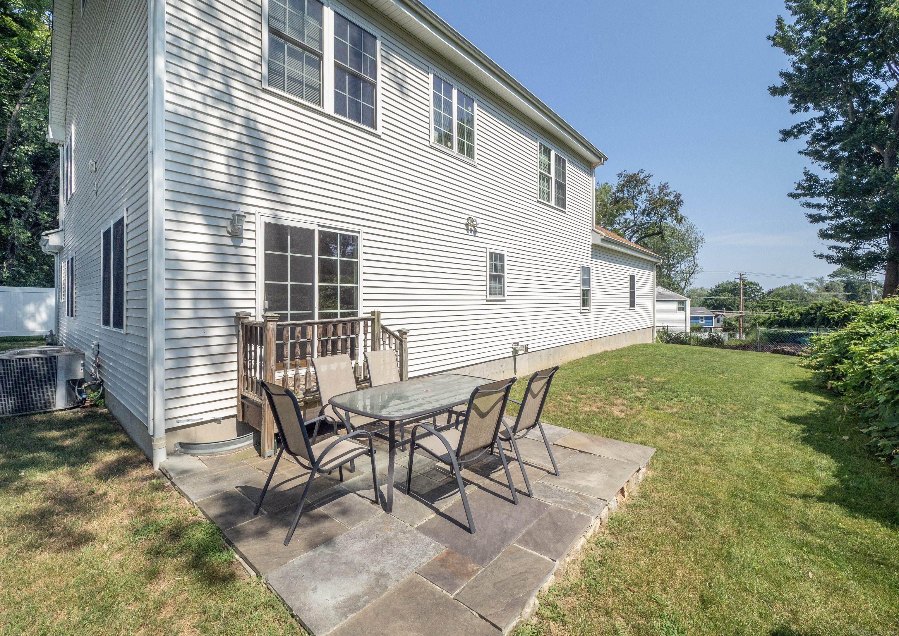 1023 Black Rock Turnpike 1023