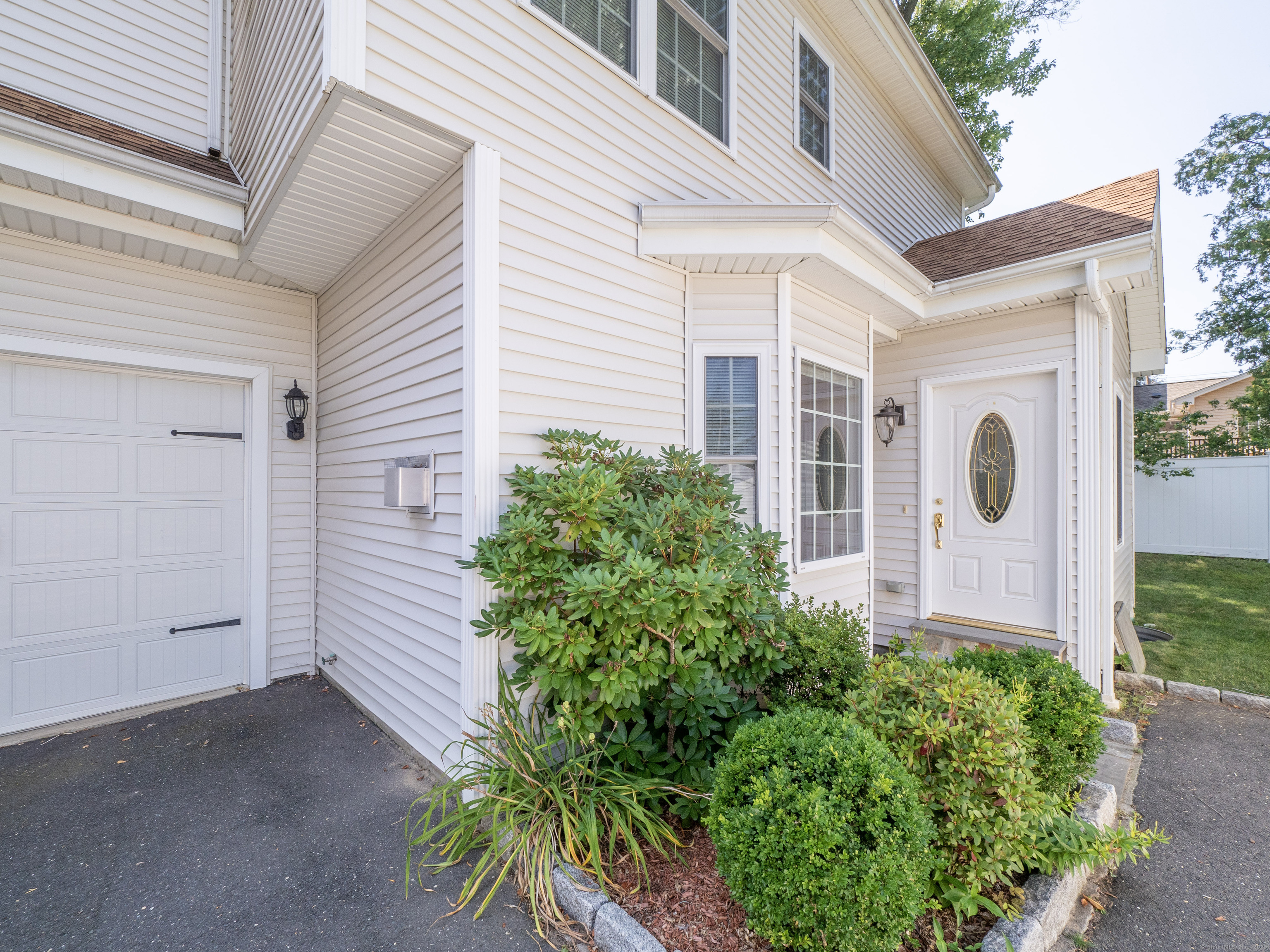 1023 Black Rock Turnpike 1023