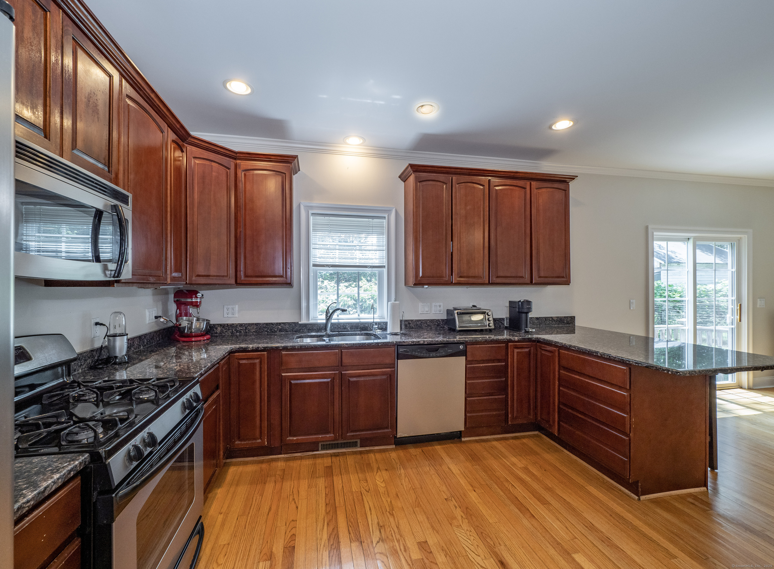 1023 Black Rock Turnpike 1023