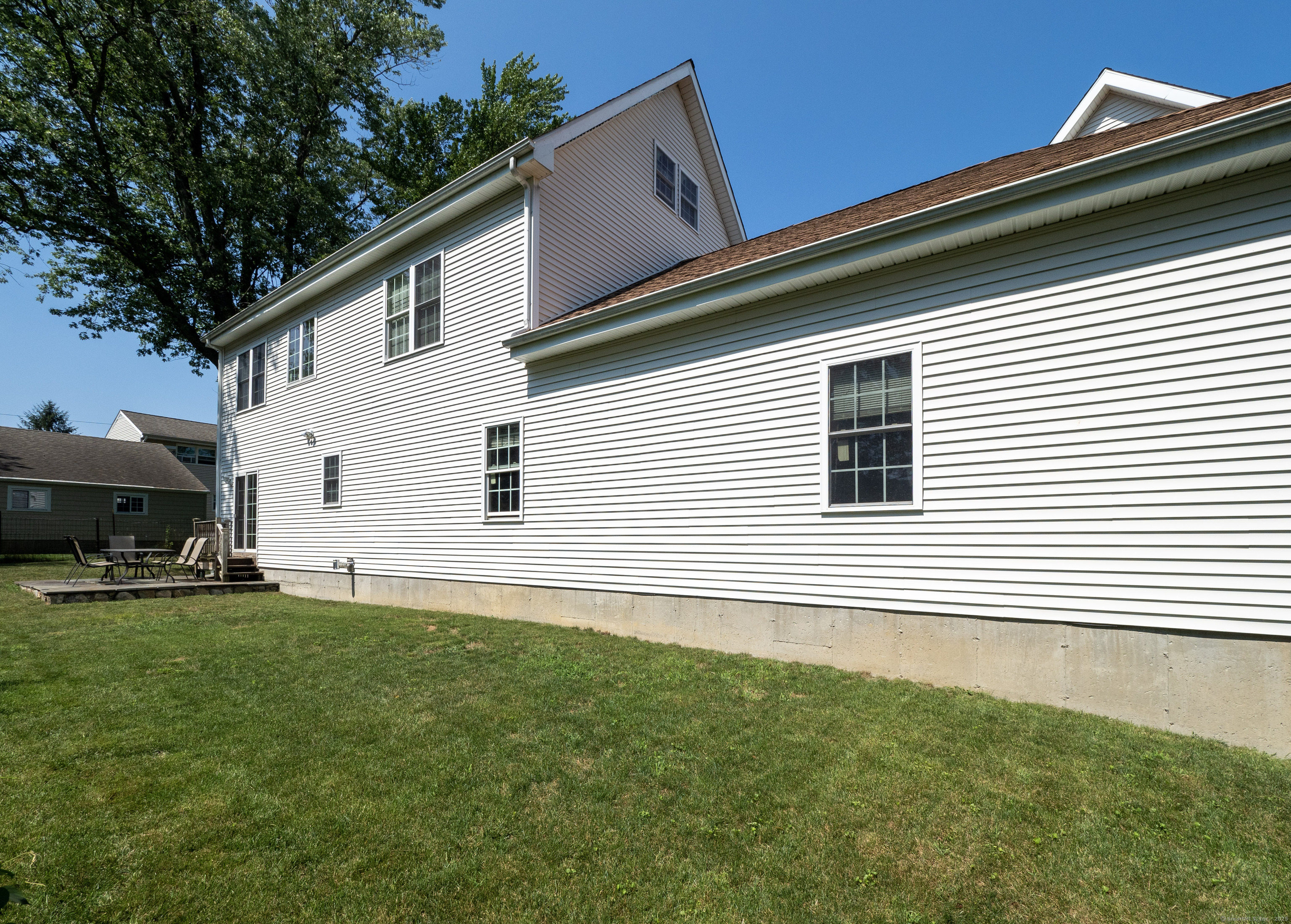 1023 Black Rock Turnpike 1023