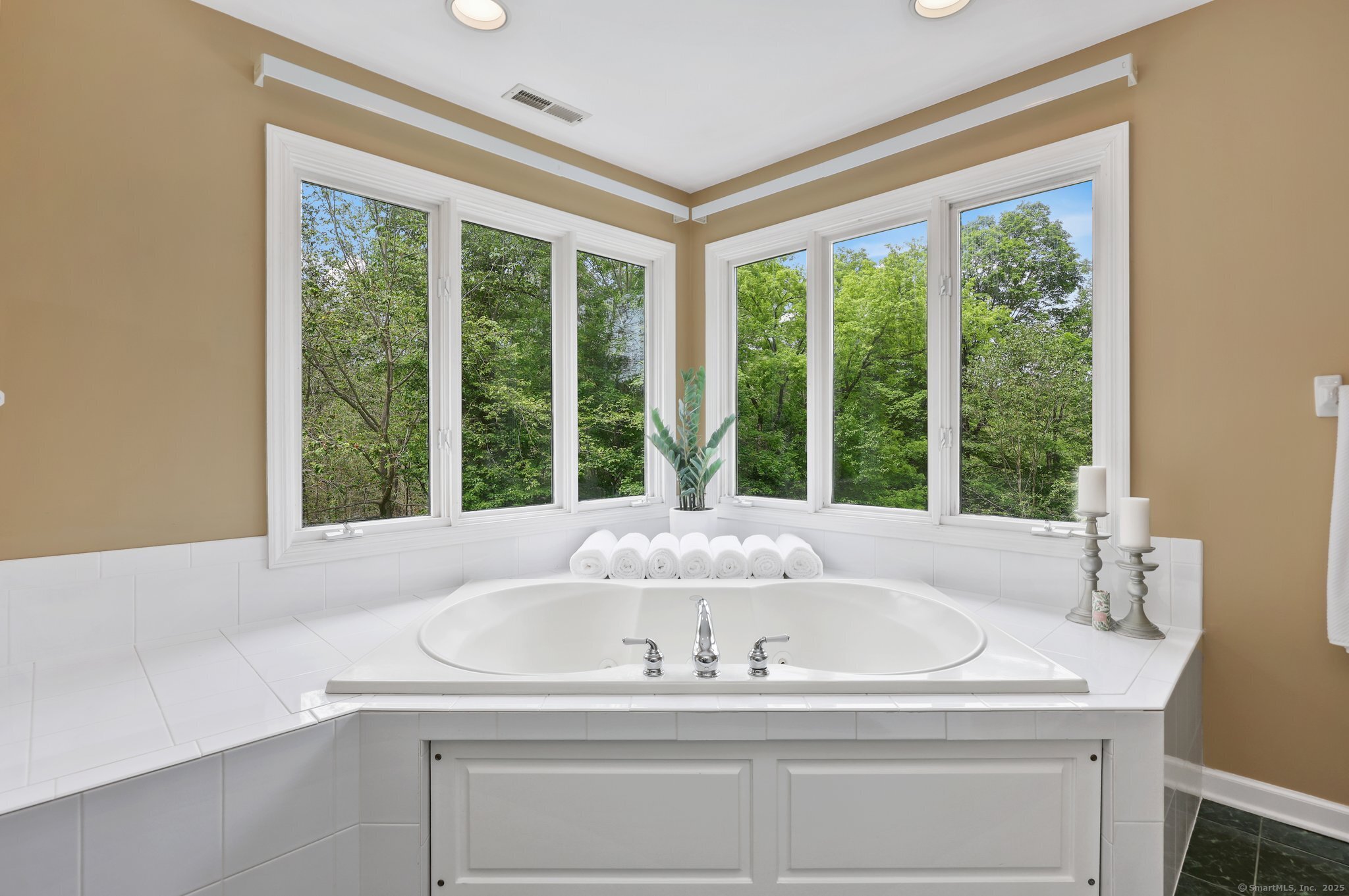15 Golf View Drive