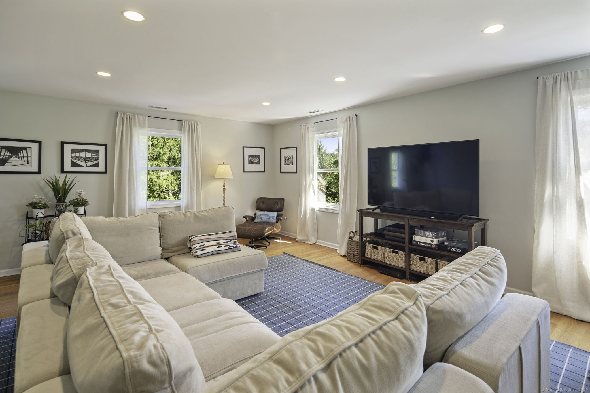 87 Catalpa Road