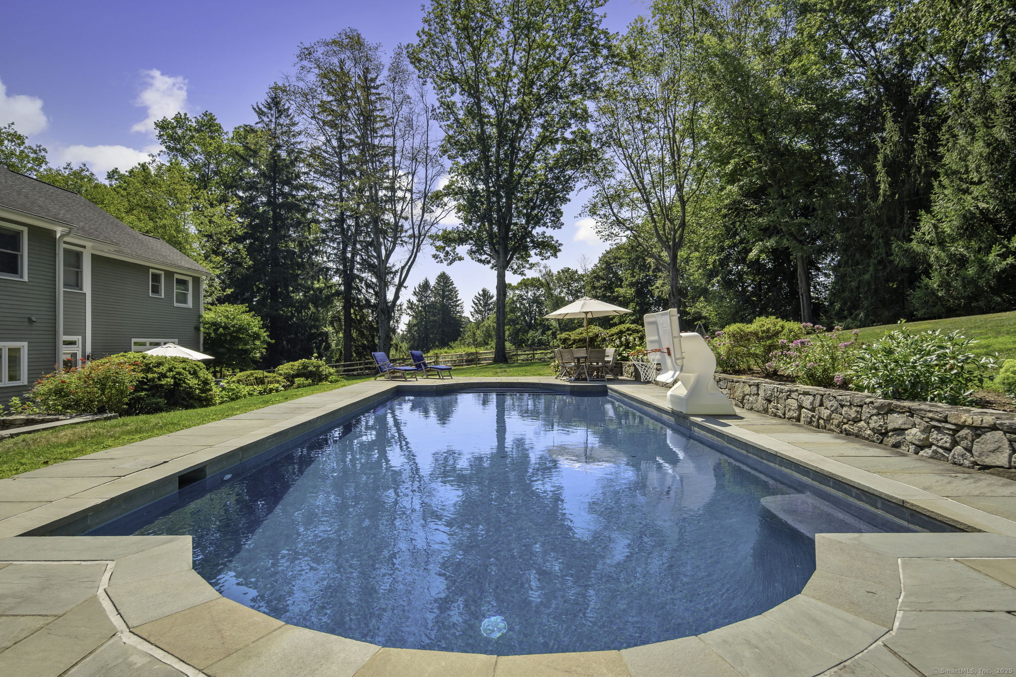 87 Catalpa Road
