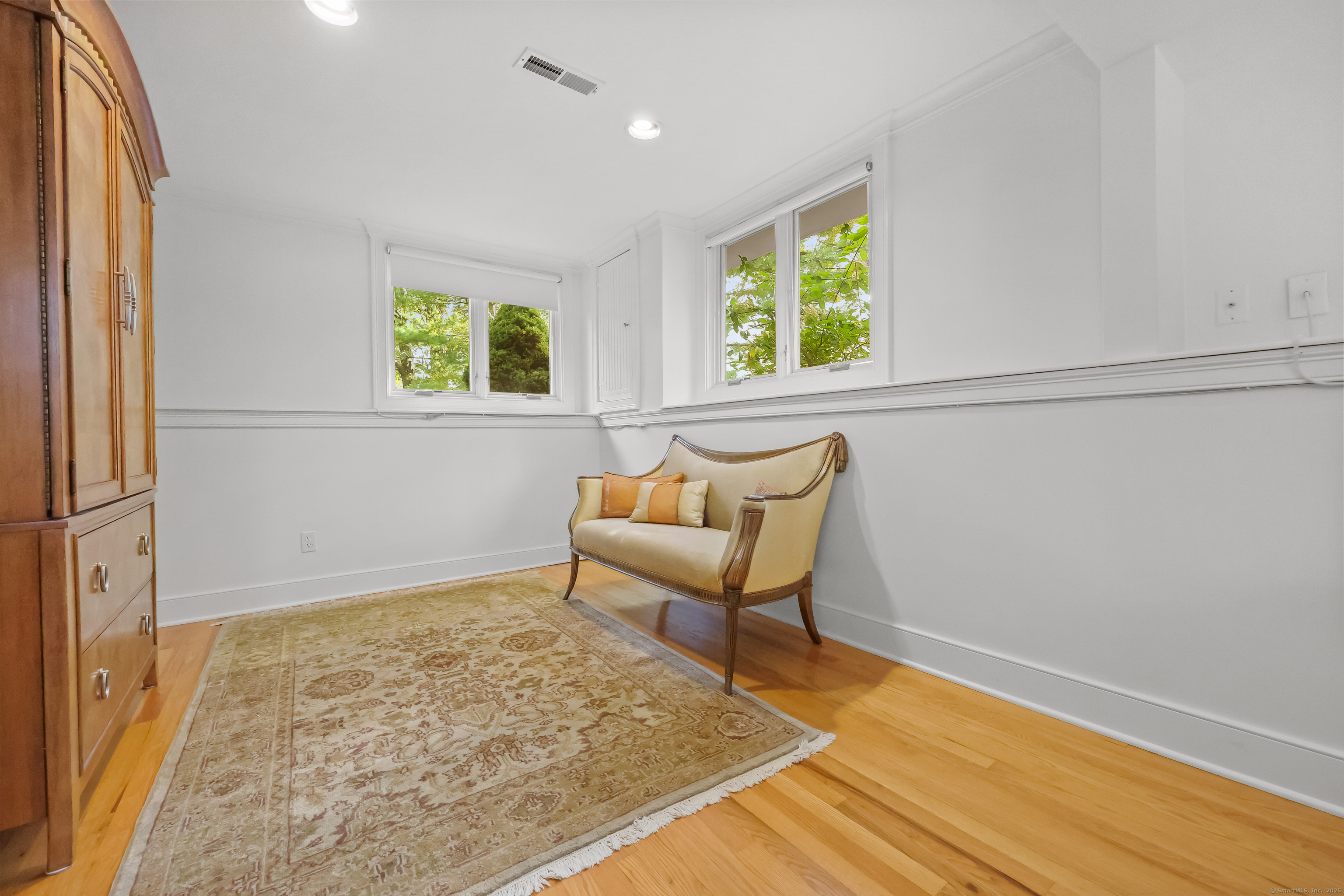 2190 Sturges Highway