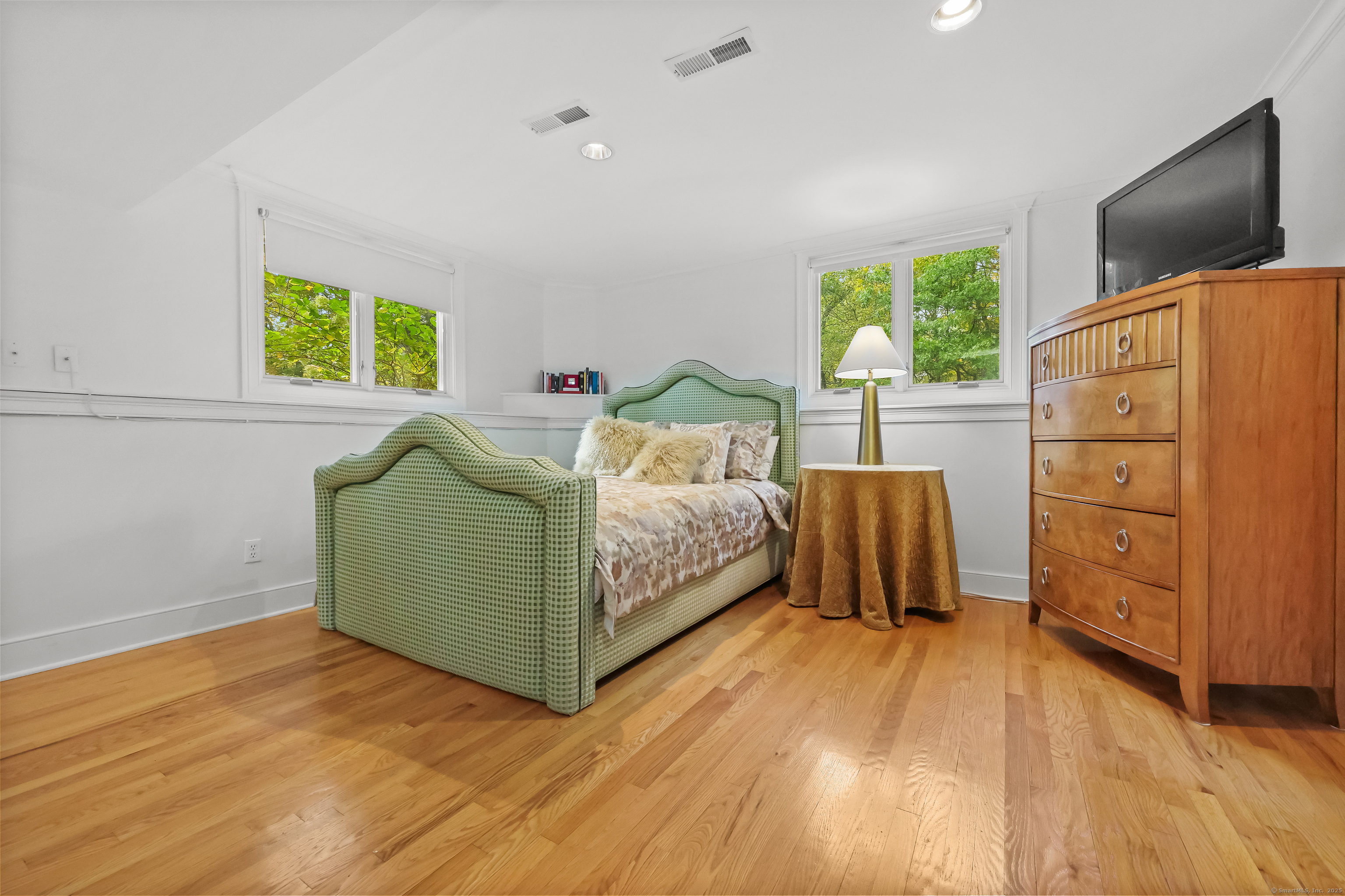 2190 Sturges Highway