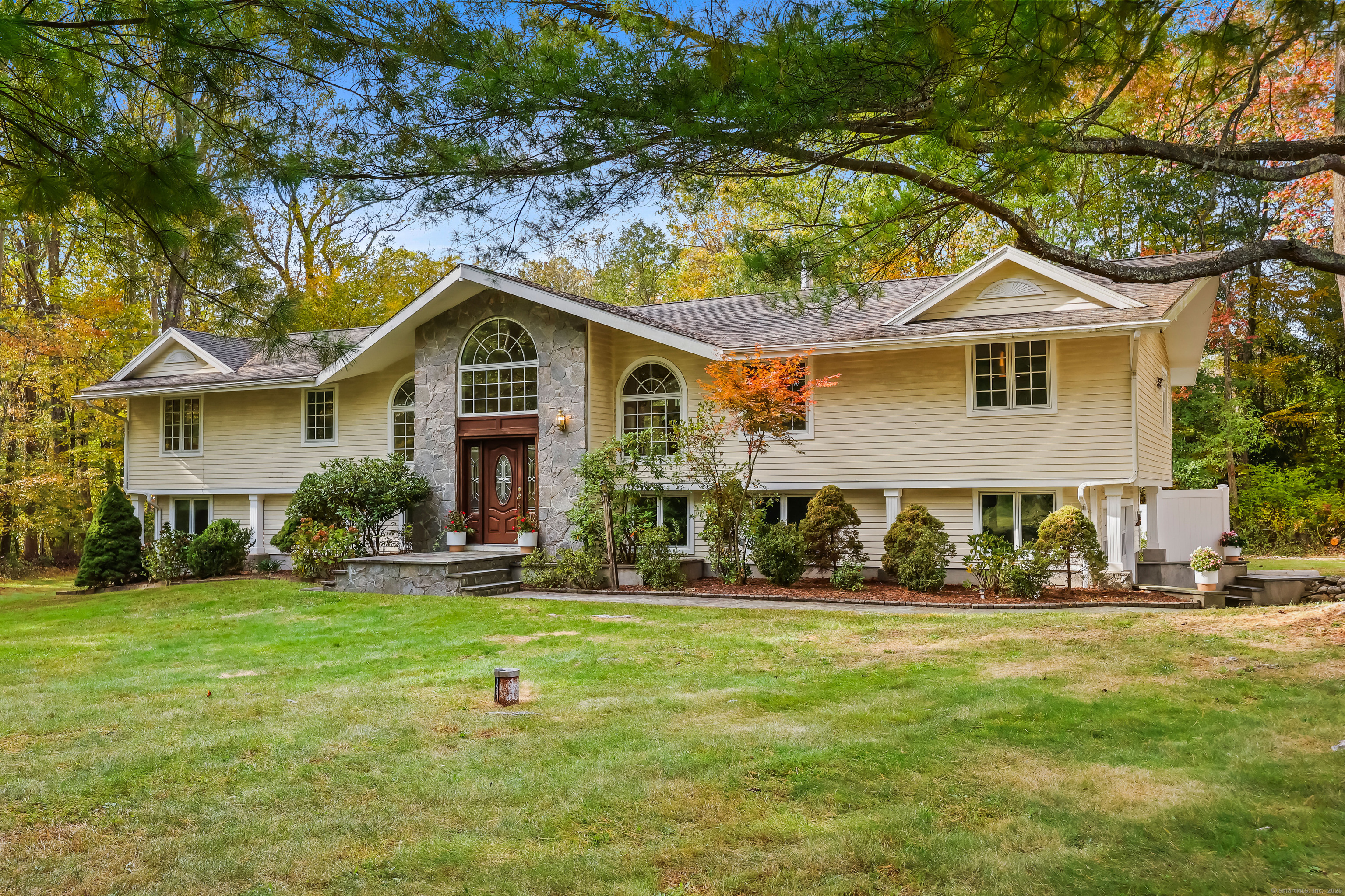 2190 Sturges Highway