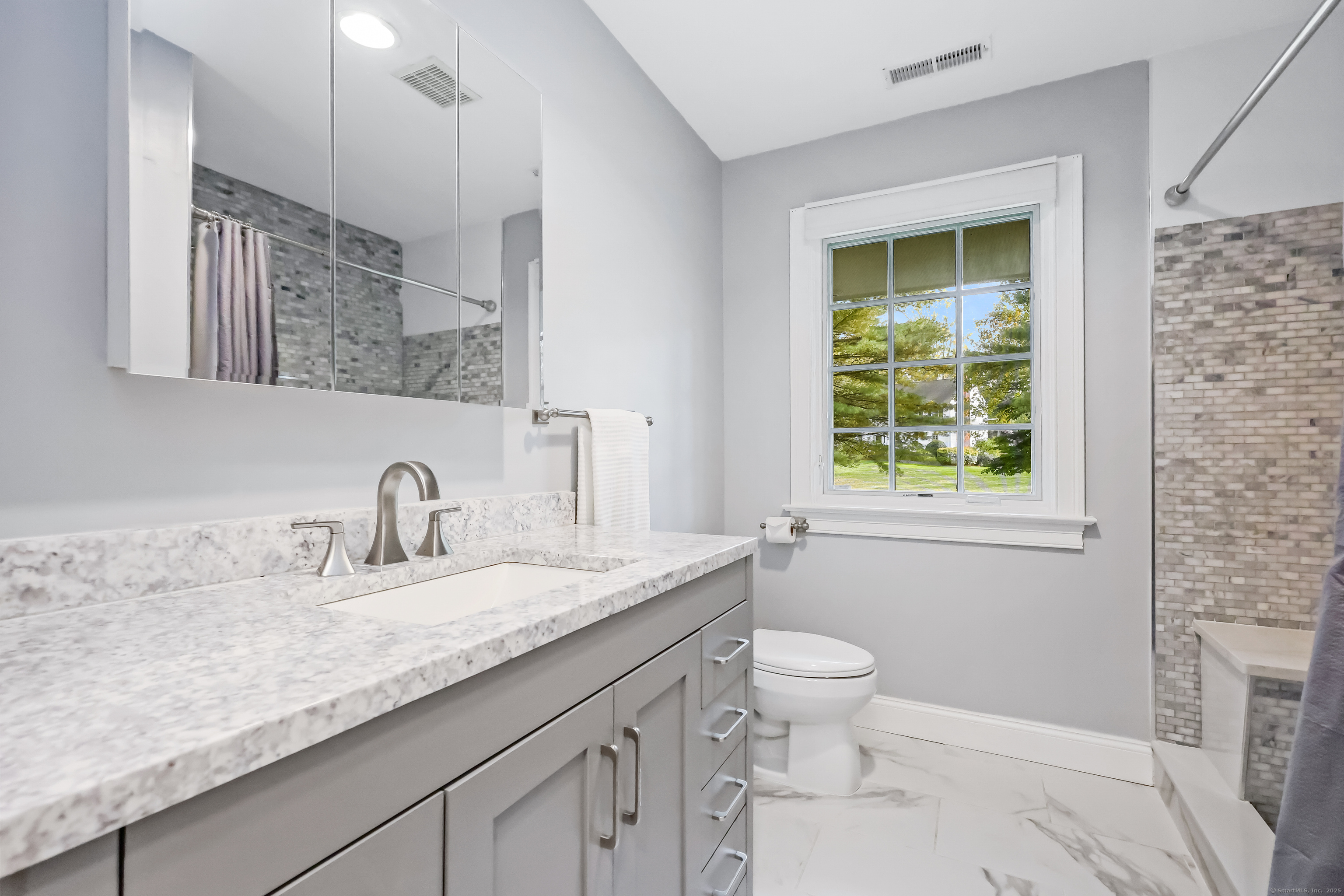 2190 Sturges Highway