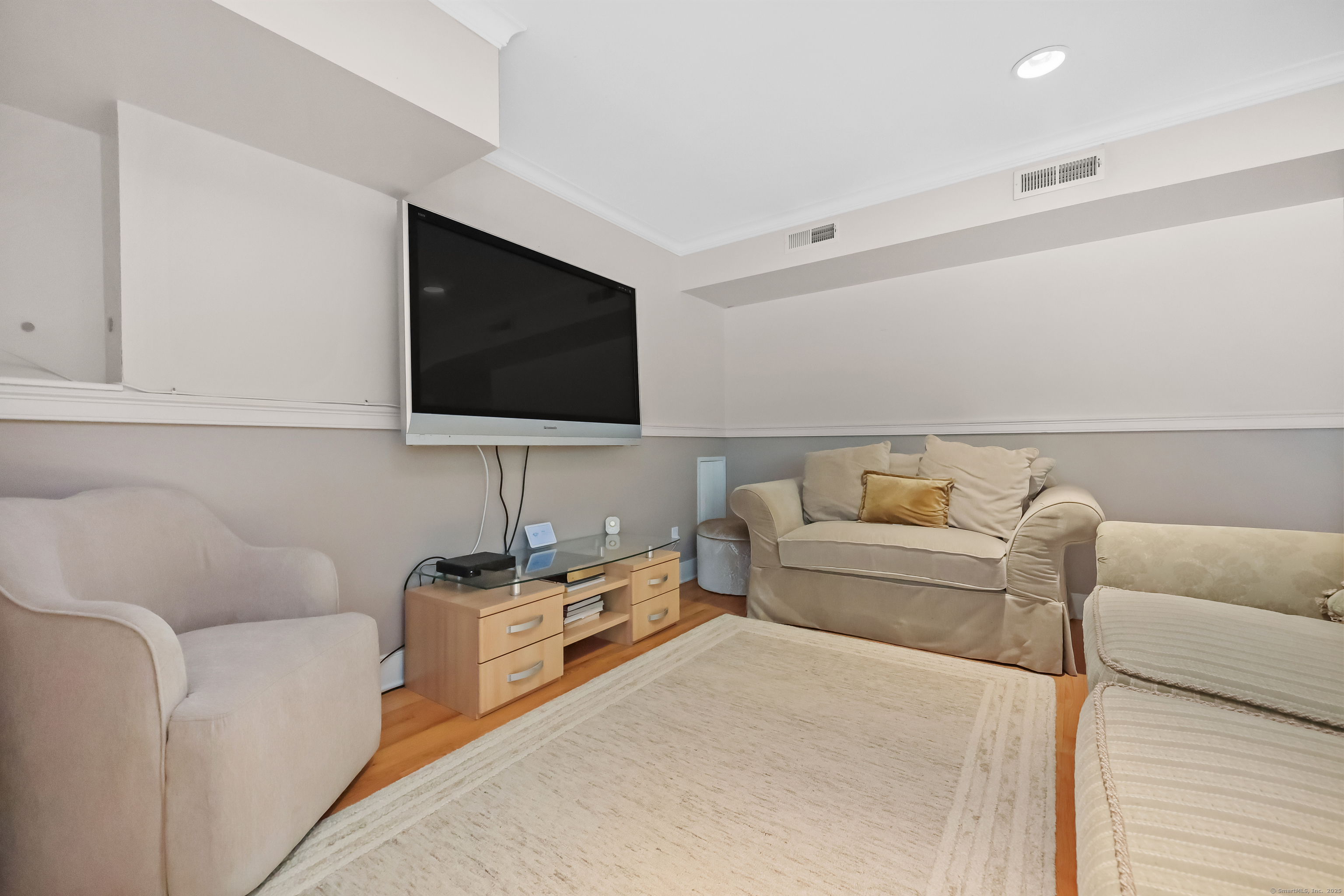 2190 Sturges Highway