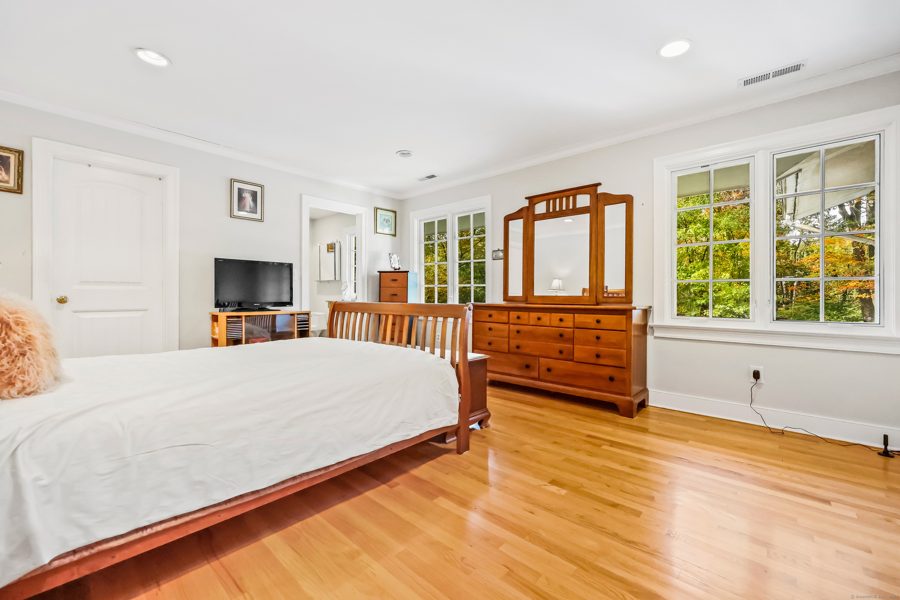 2190 Sturges Highway