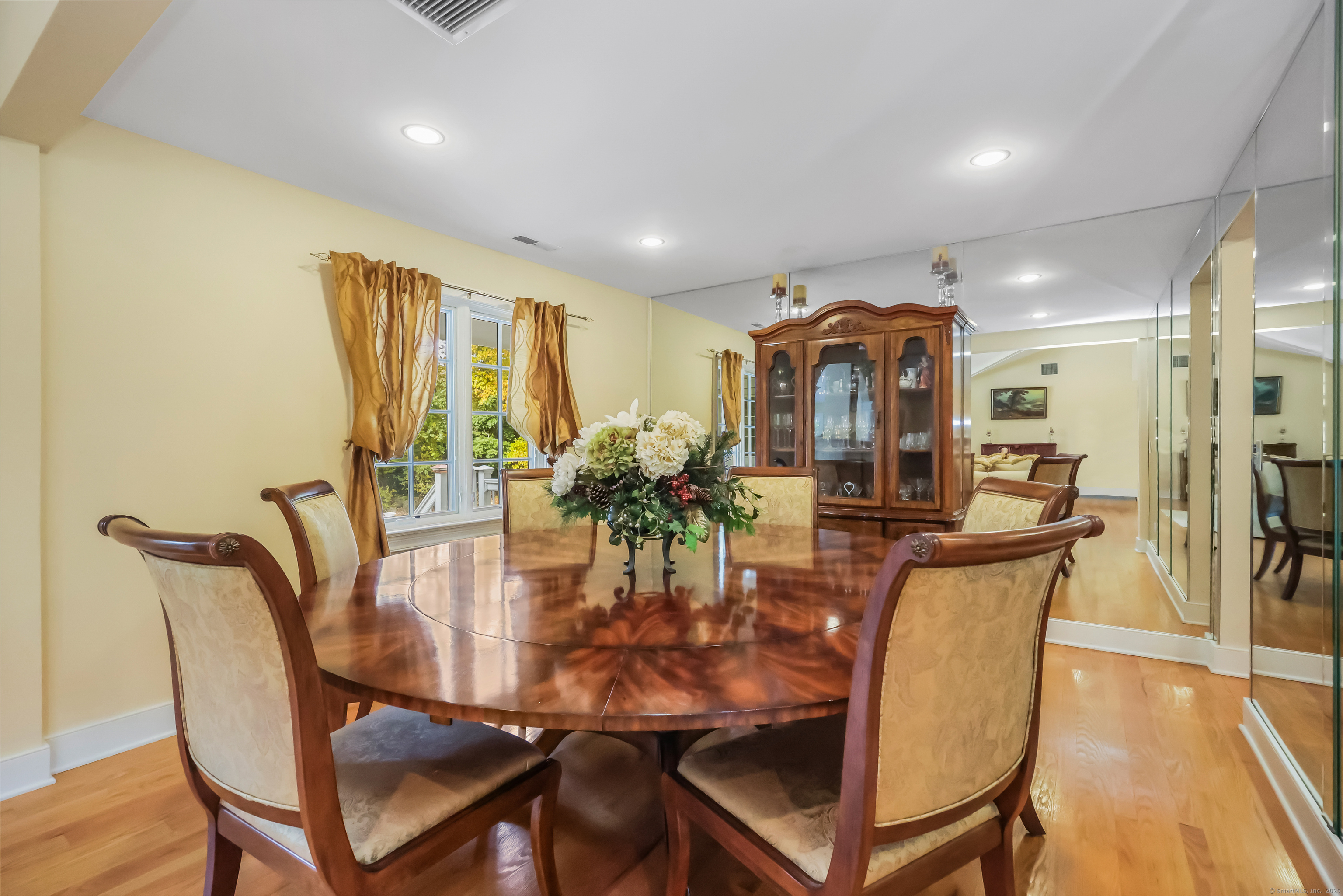 2190 Sturges Highway