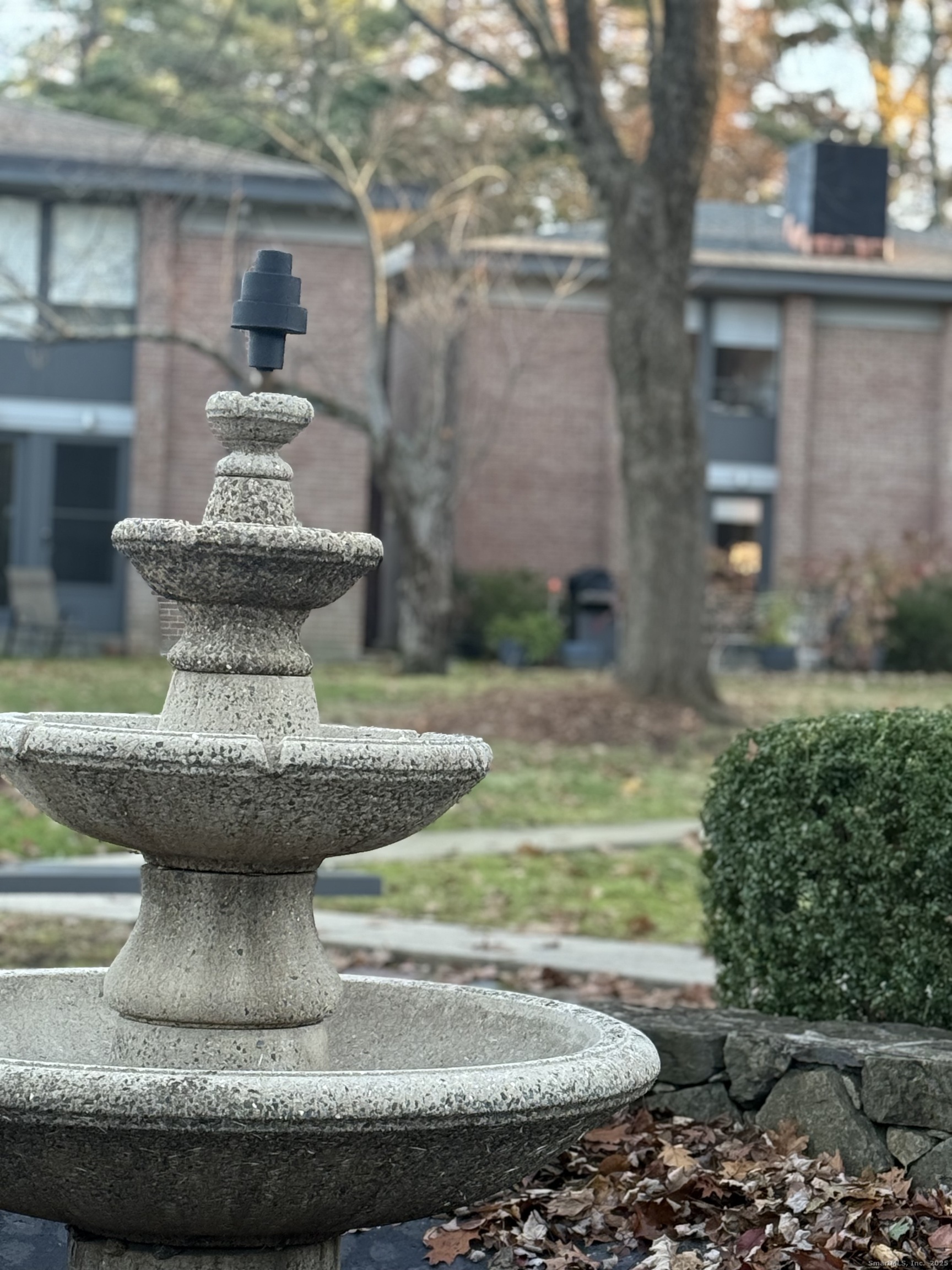 160 Fairfield Woods Road APT 35