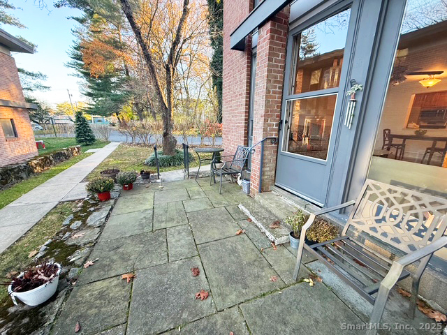 160 Fairfield Woods Road APT 35