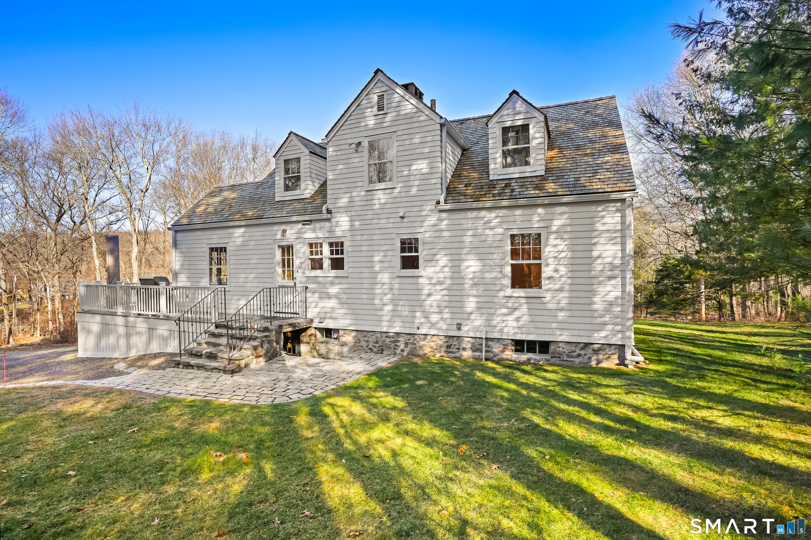 21 Bohus Lane