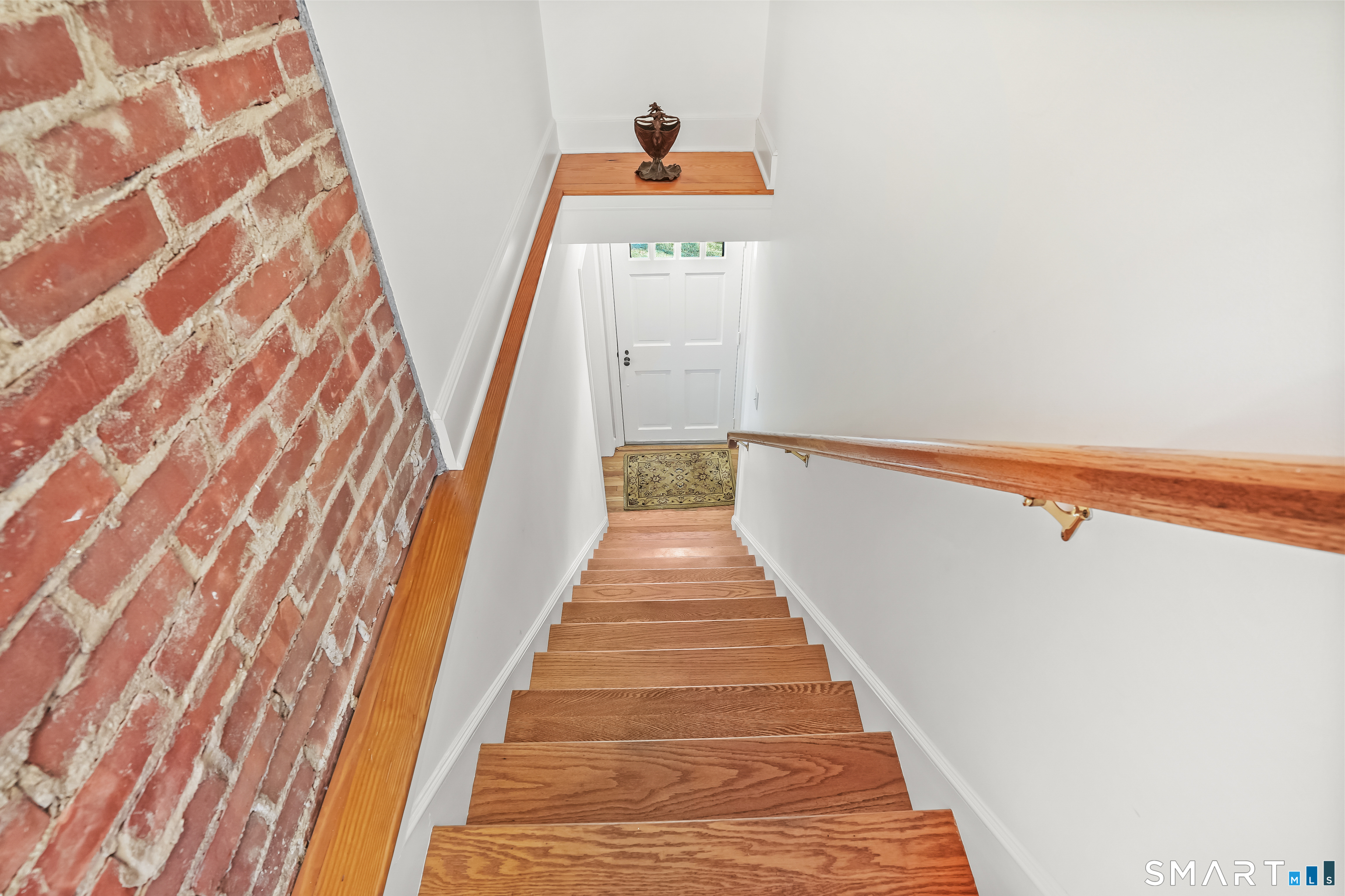 21 Bohus Lane
