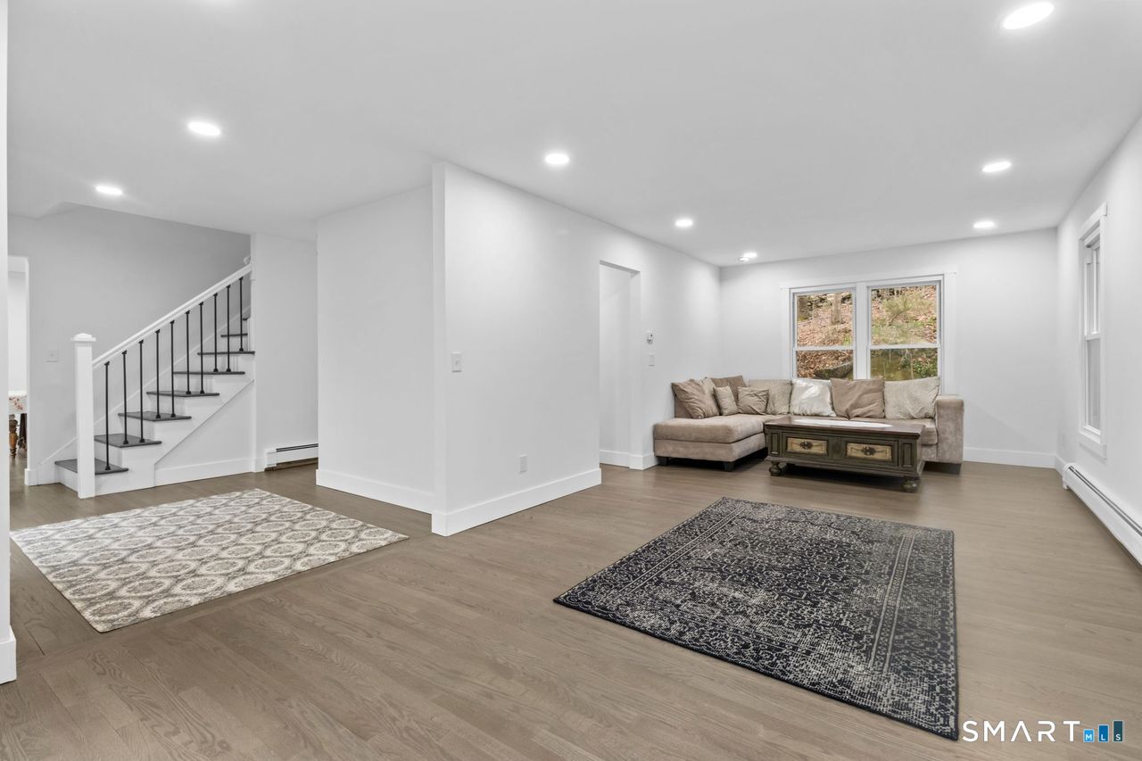 21 Field Rock Road
