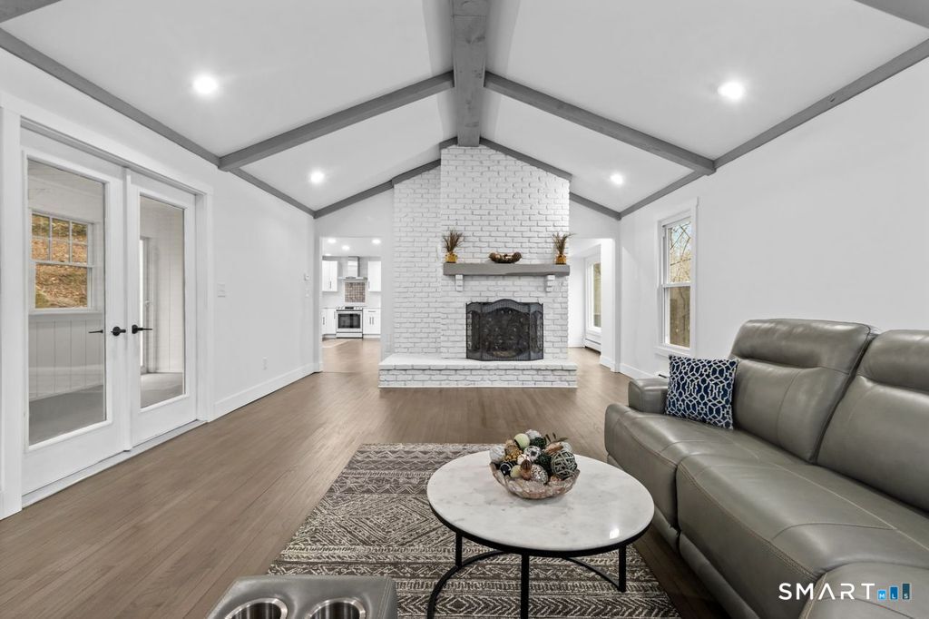 21 Field Rock Road