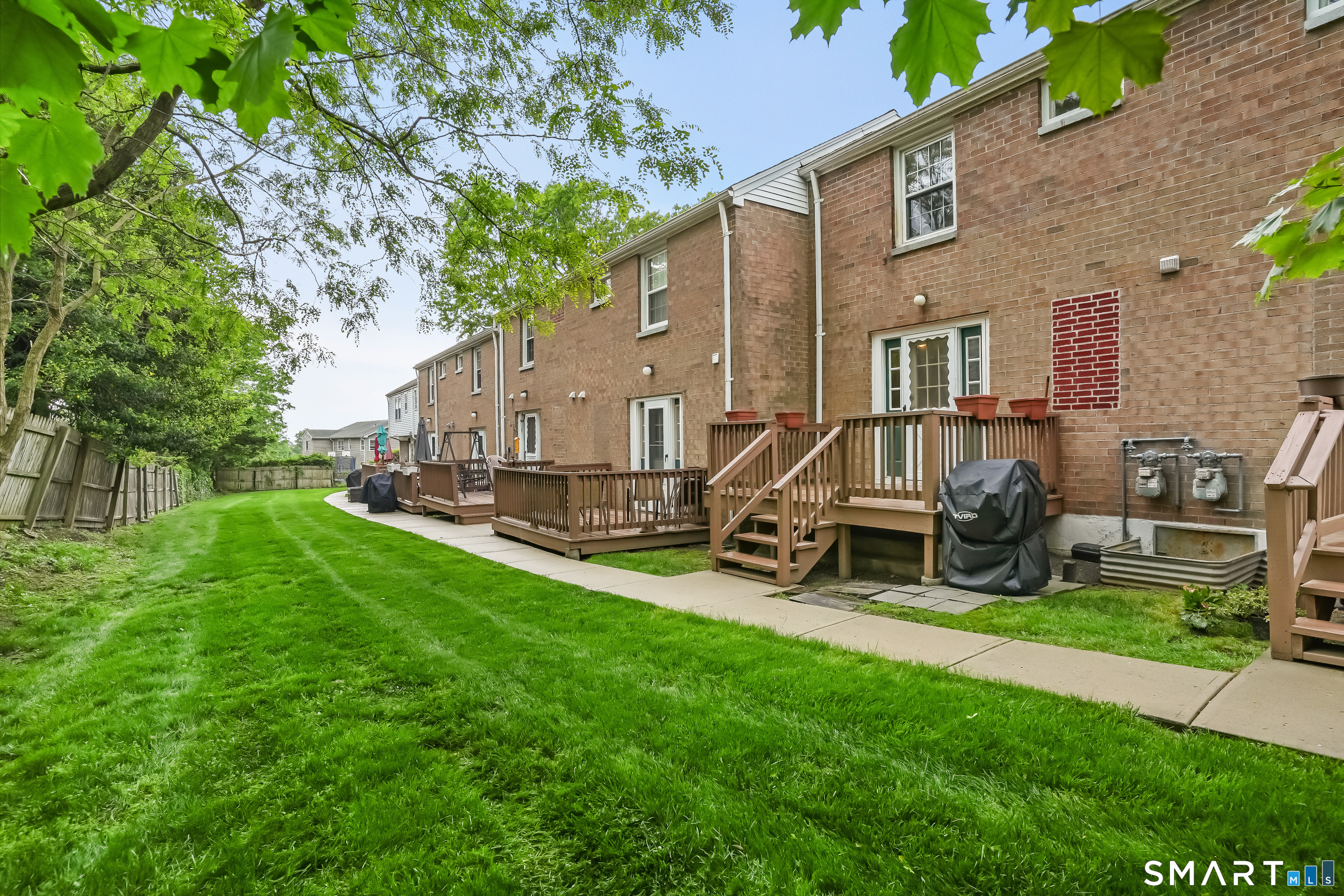 240 Sunnyridge Avenue APT 63