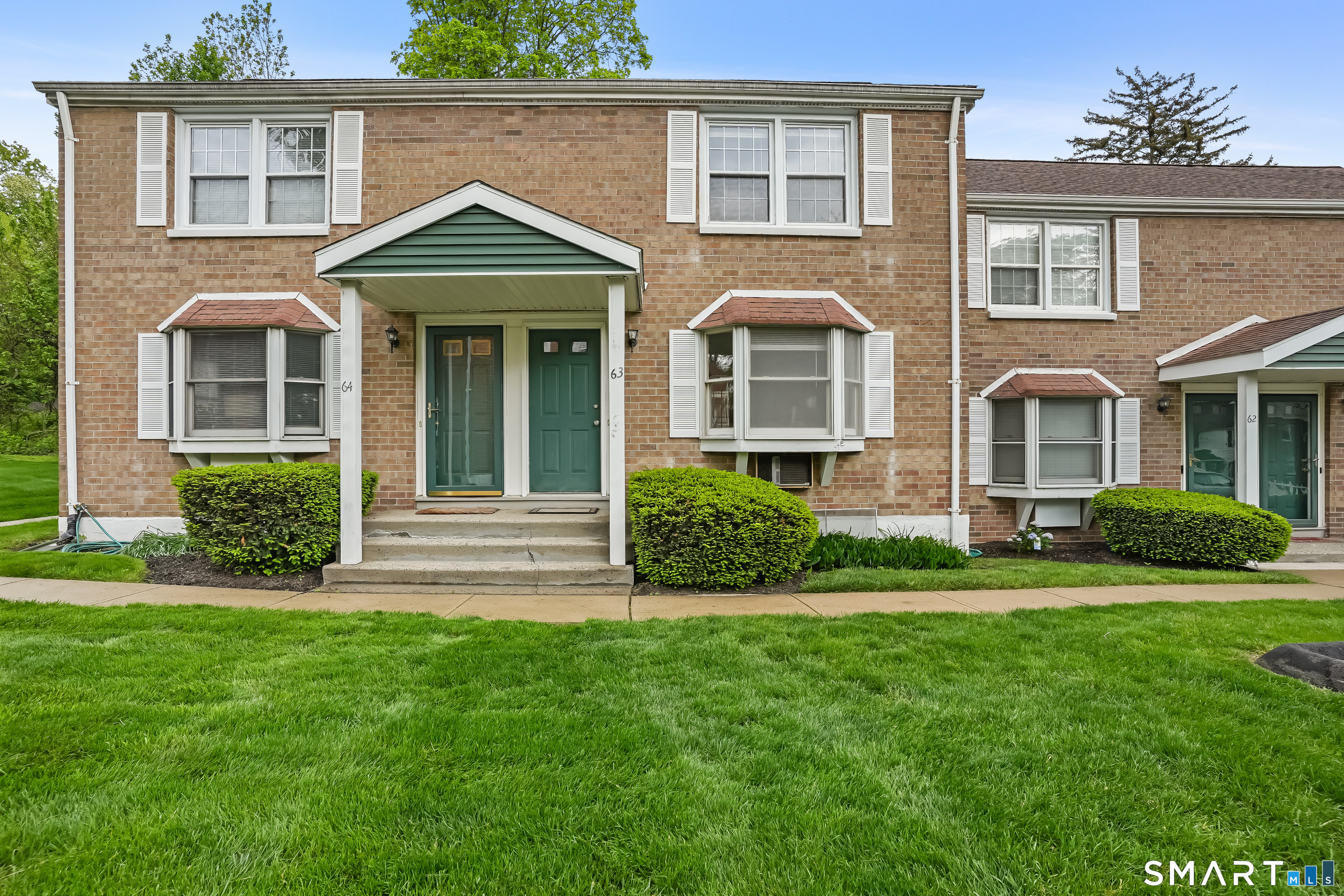 240 Sunnyridge Avenue APT 63