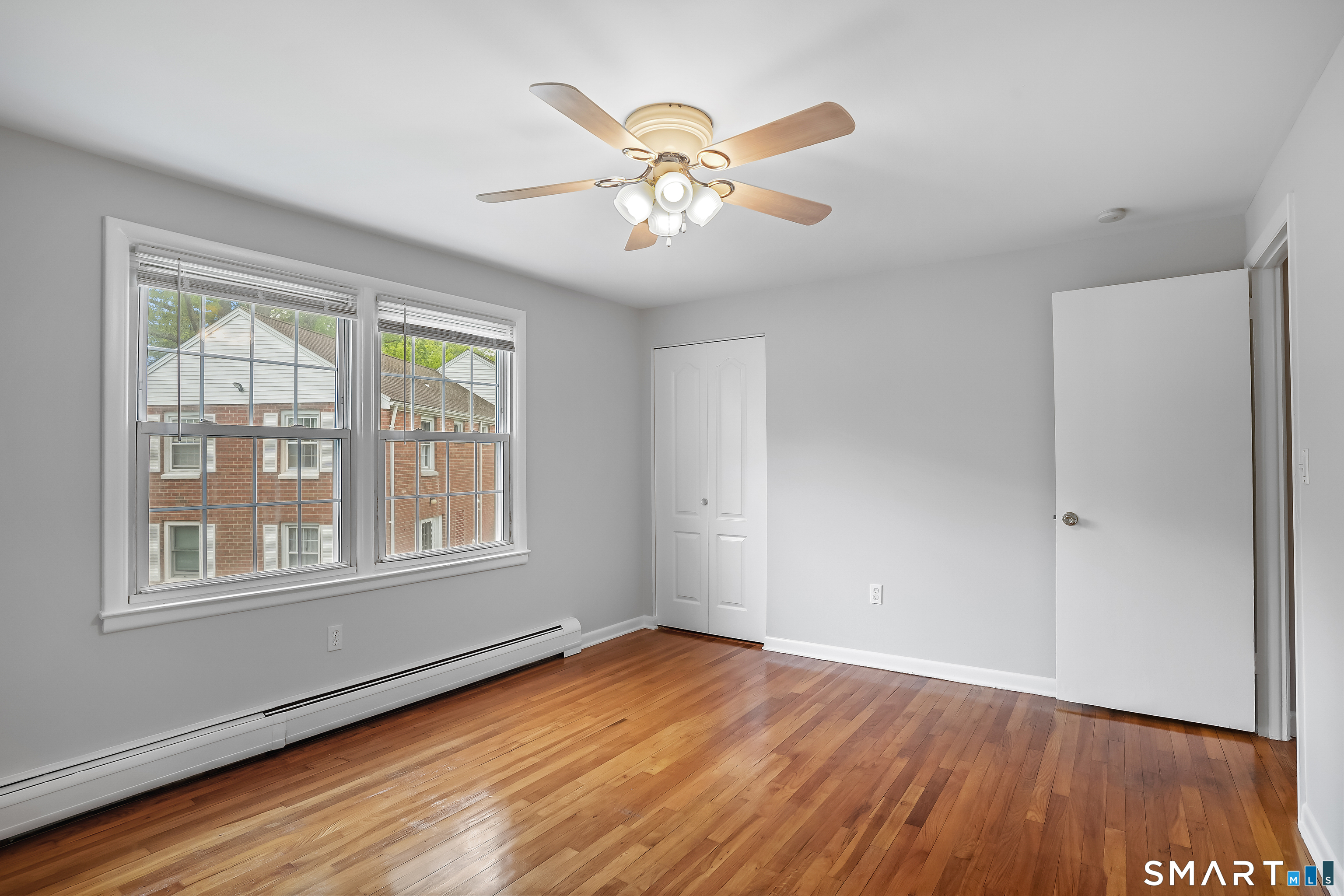 240 Sunnyridge Avenue APT 63