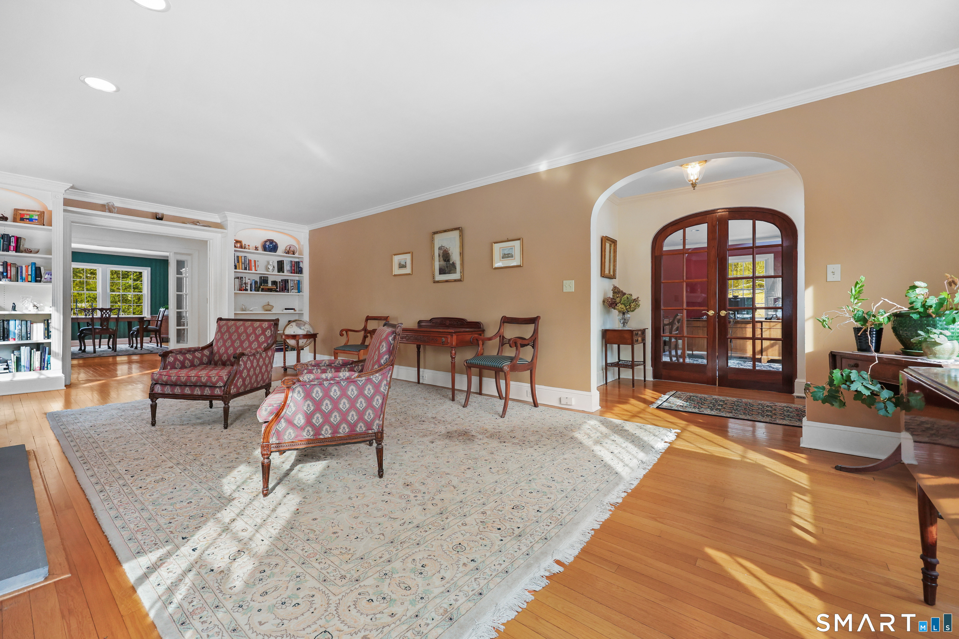 12 Ridgeway Road