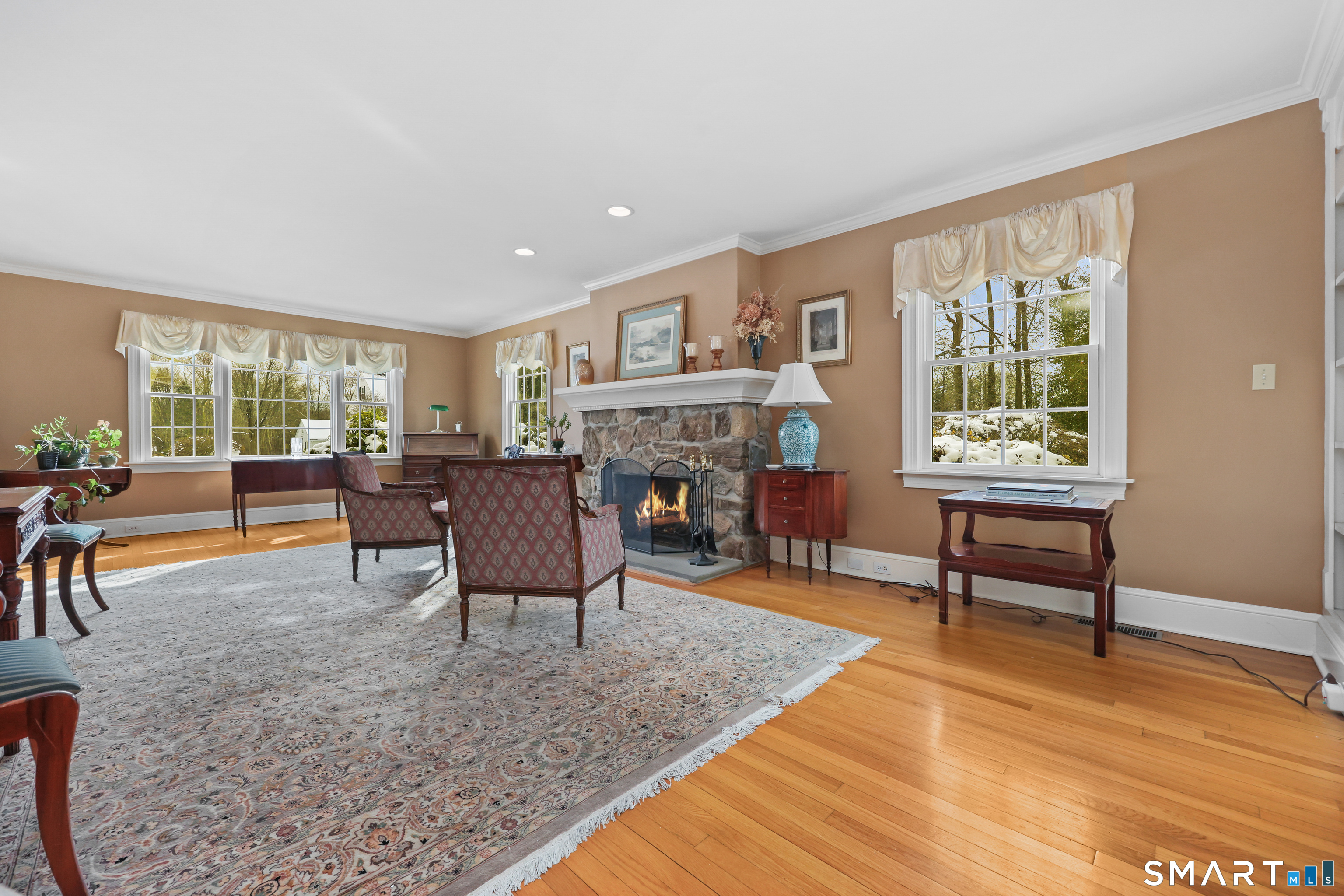 12 Ridgeway Road