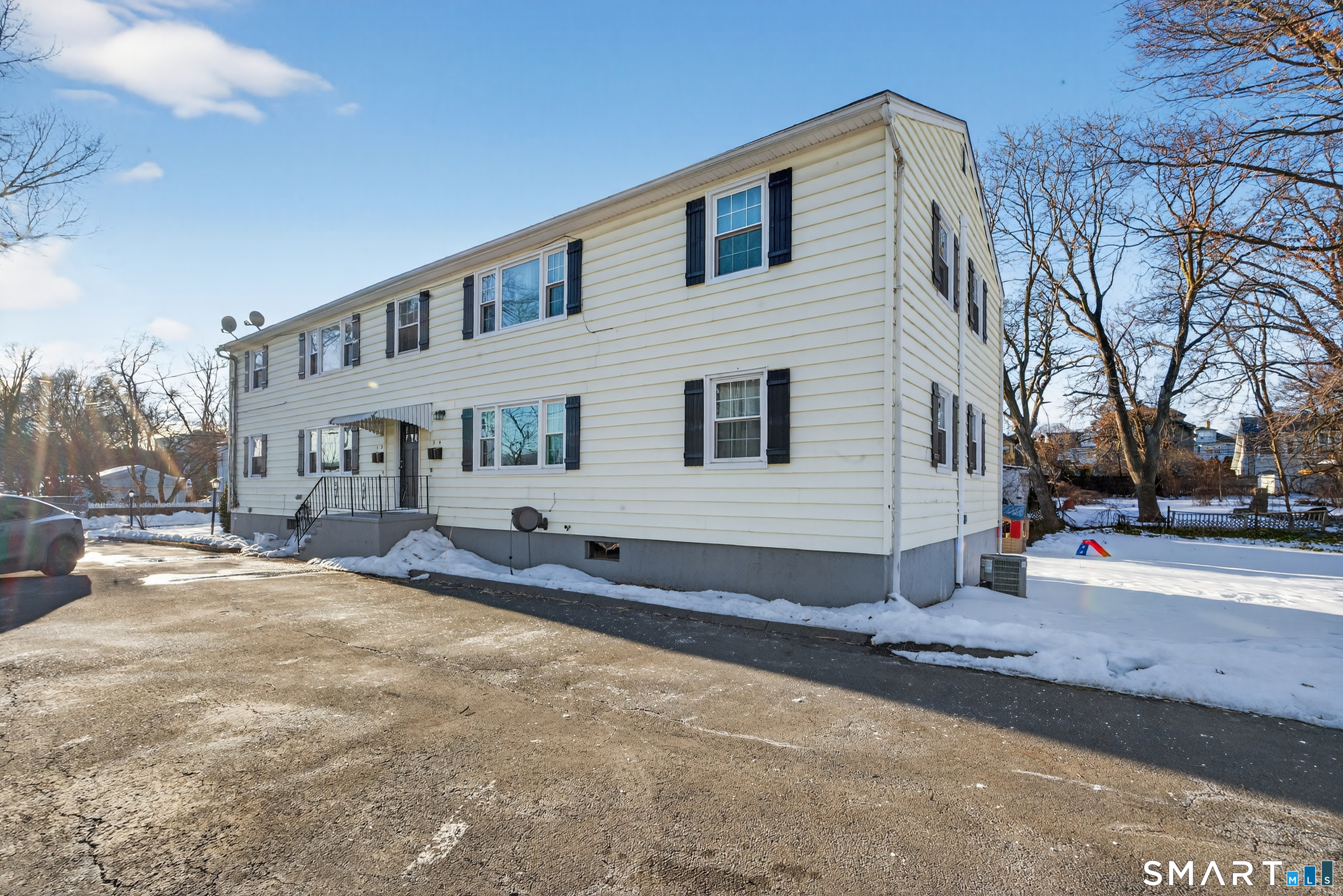 57 Hibiscus Street APT 1